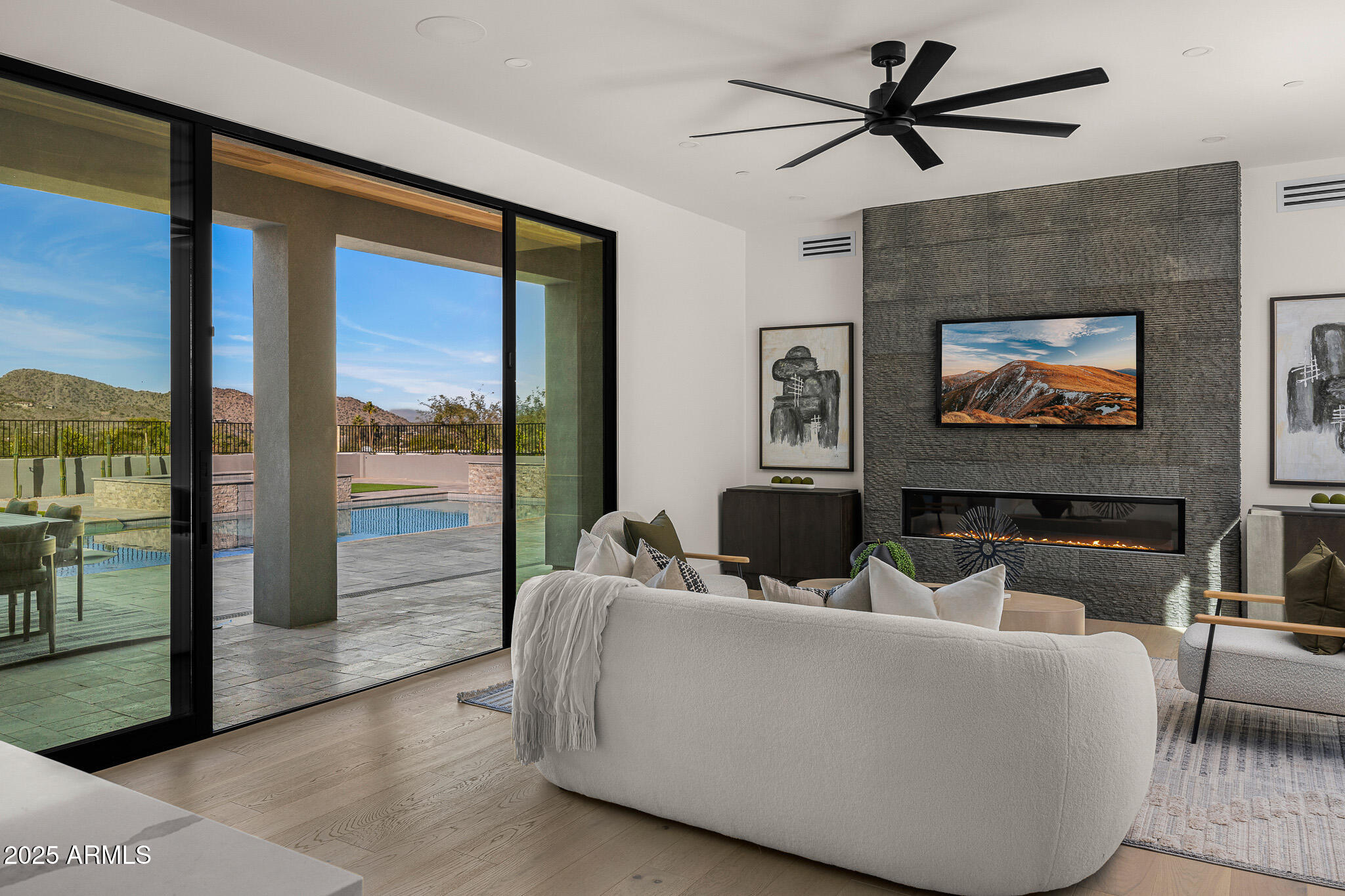 PARADISE CANYON FOOTHILLS - Residential
