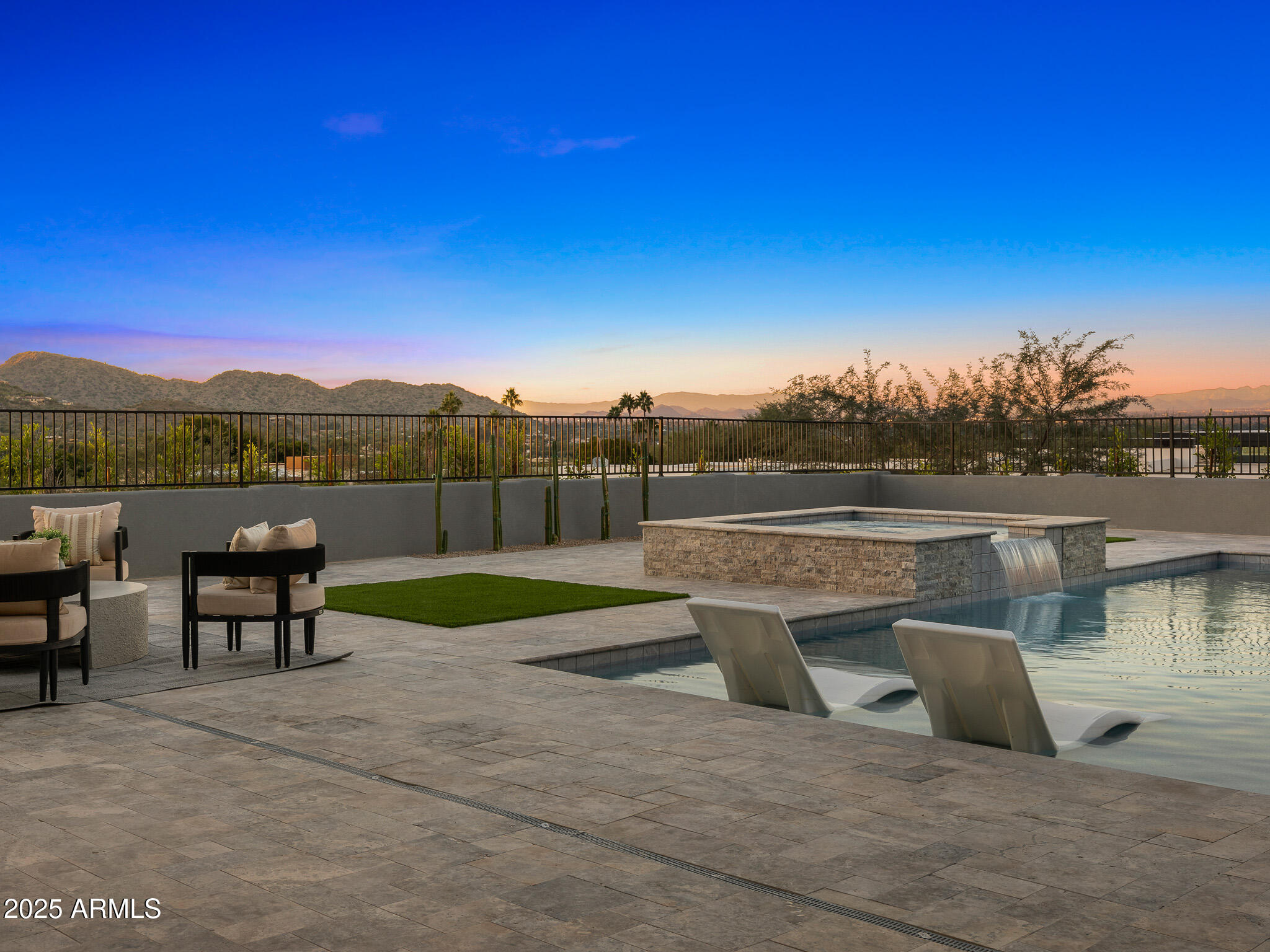 PARADISE CANYON FOOTHILLS - Residential