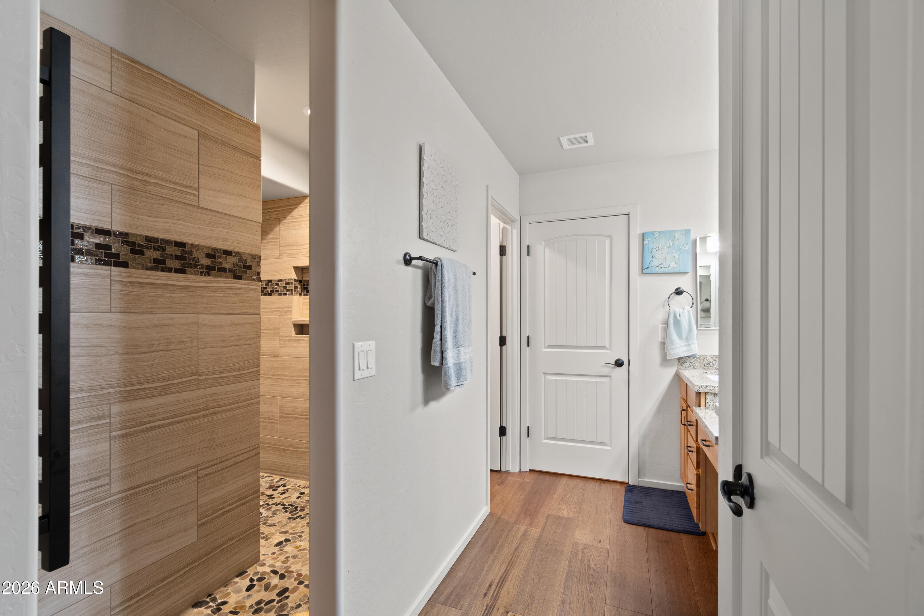 CREEKSIDE - Residential