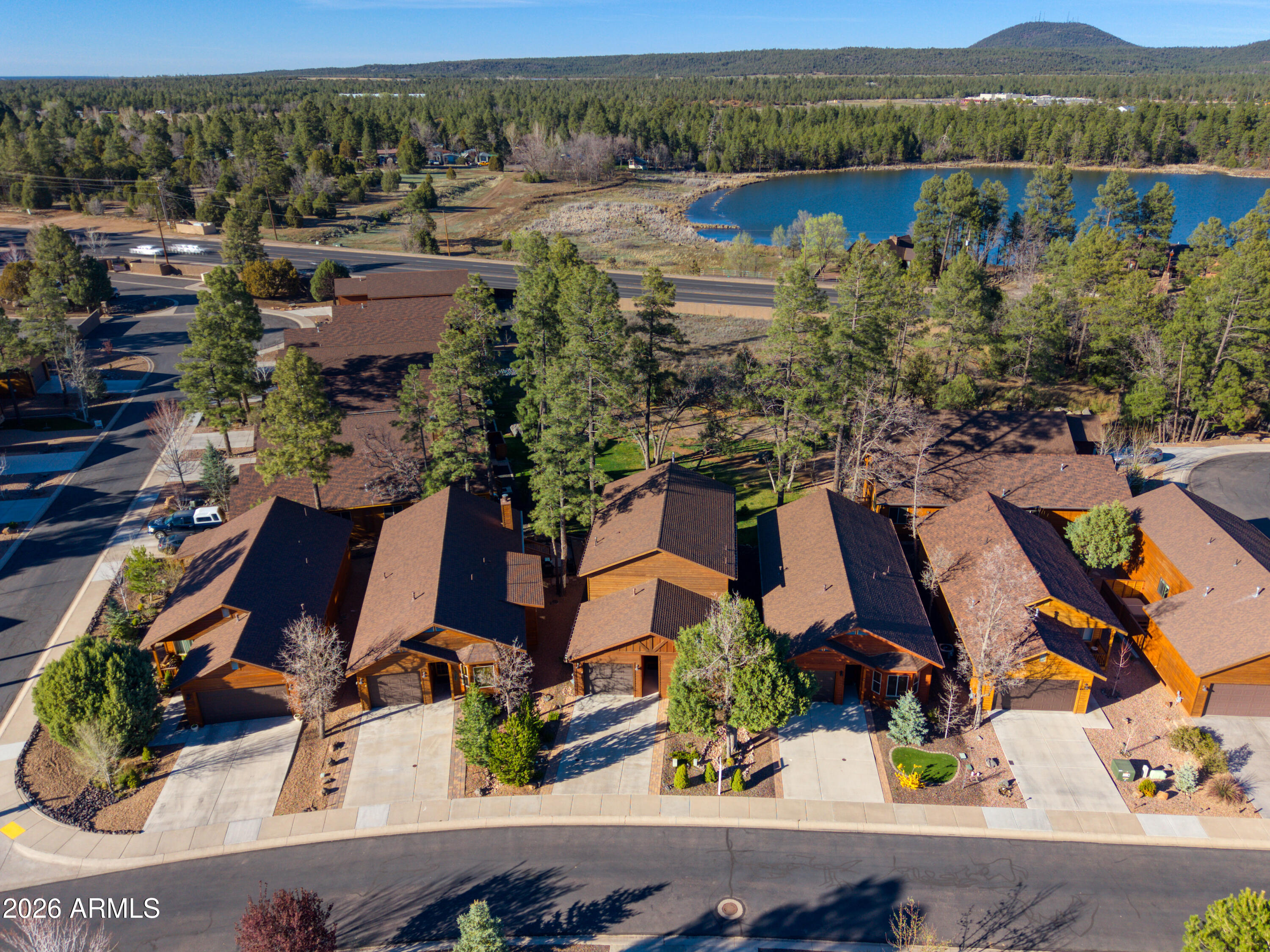 CREEKSIDE - Residential