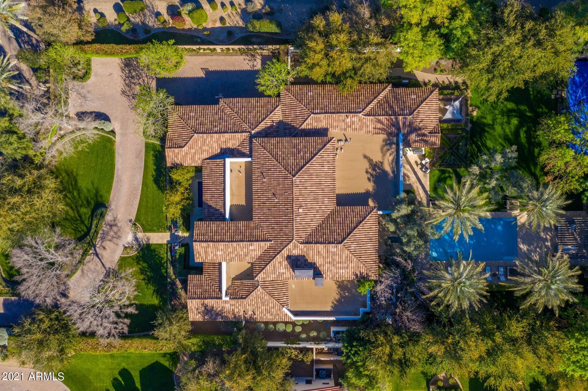 6500 CAMELBACK AMD - Residential