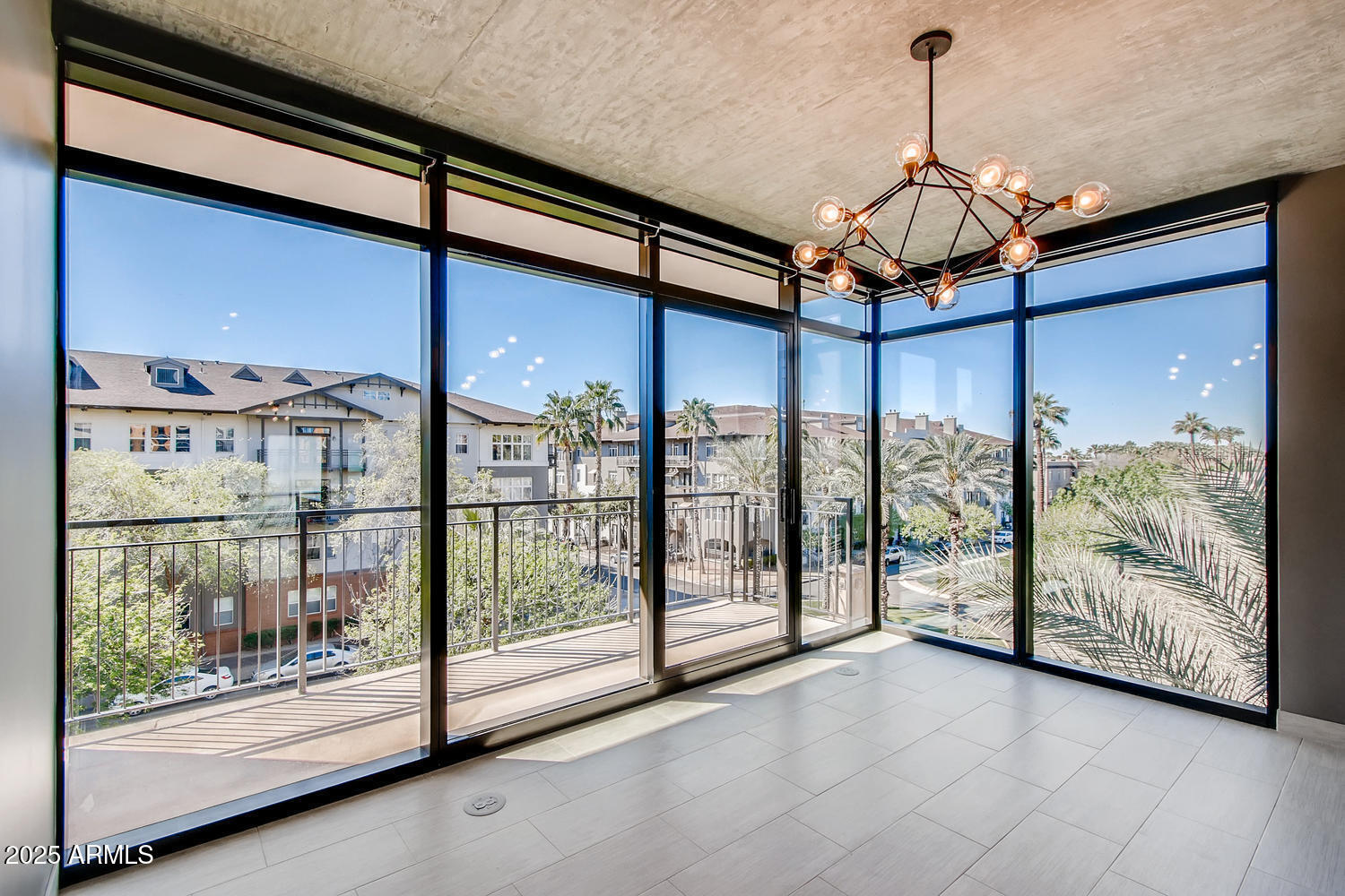 PORTLAND ON THE PARK CONDOMINIUMS 1ST AMD - Residential Lease