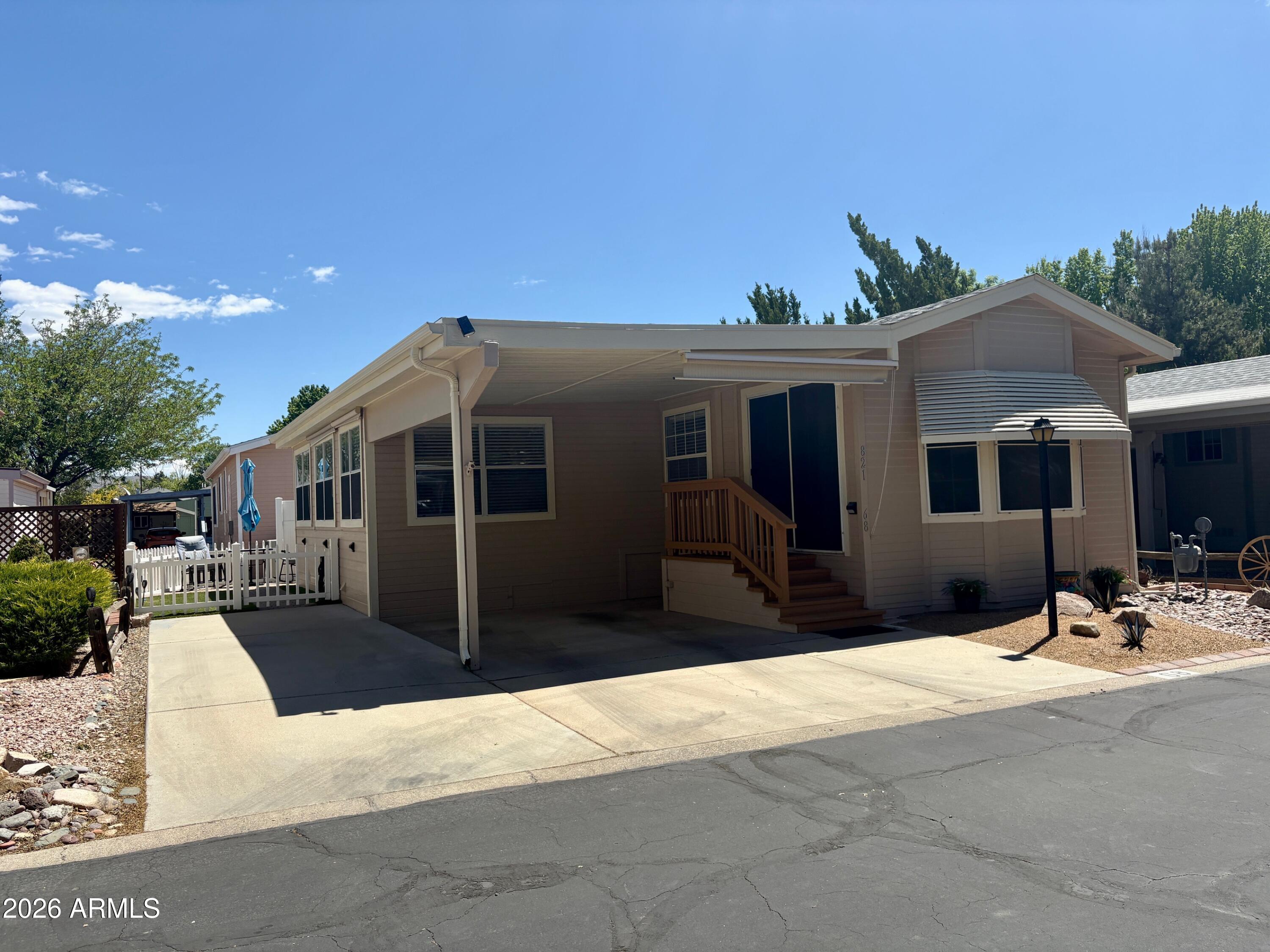 VILLAGES AT LYNX CREEK - Residential