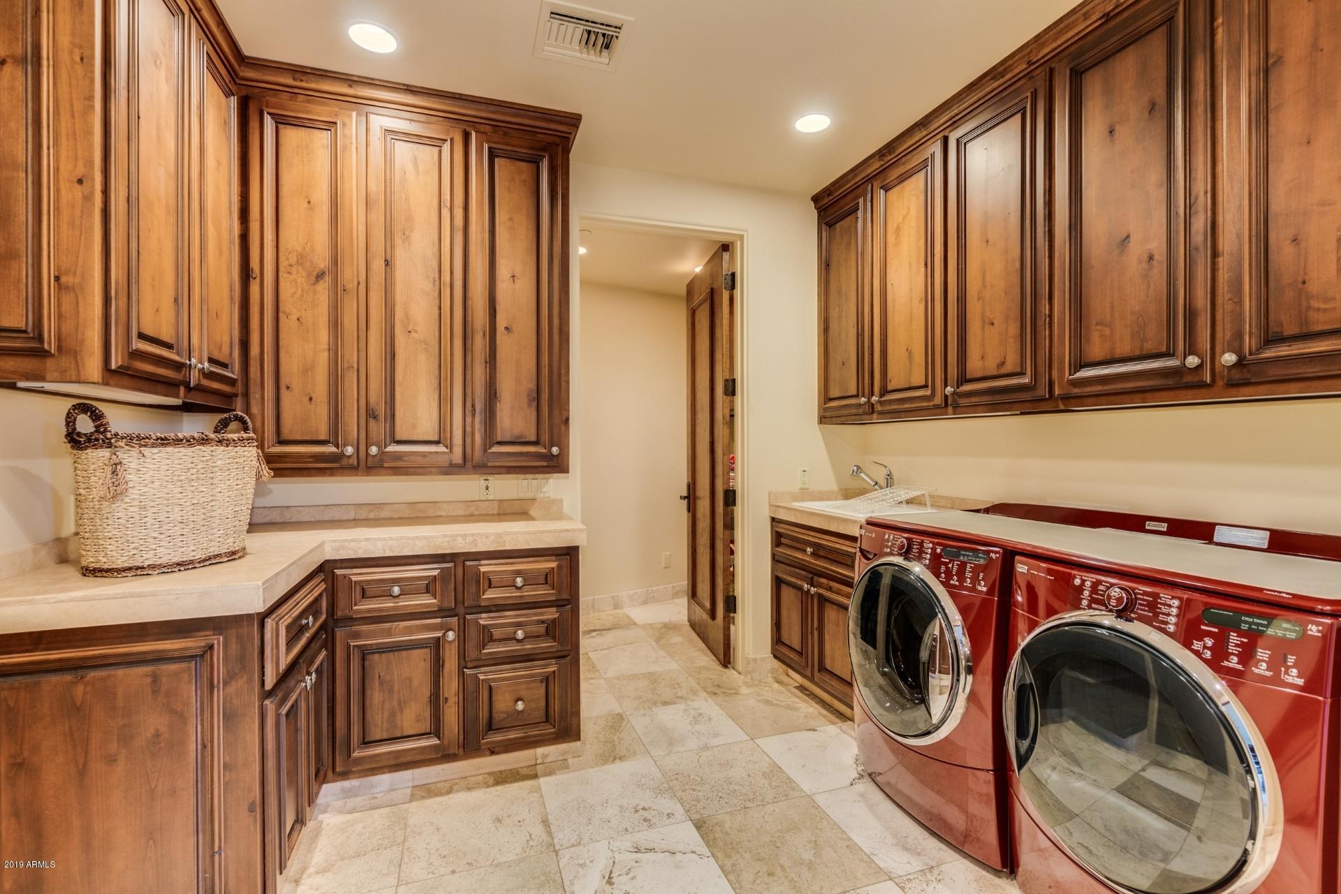 PINNACLE PEAK HEIGHTS - Residential