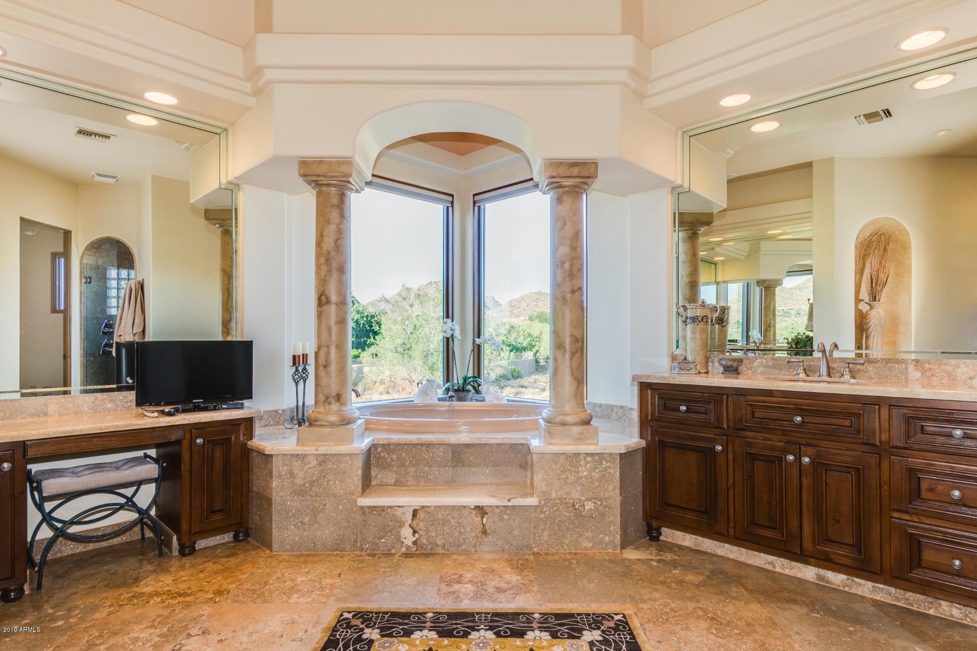 PINNACLE PEAK HEIGHTS - Residential