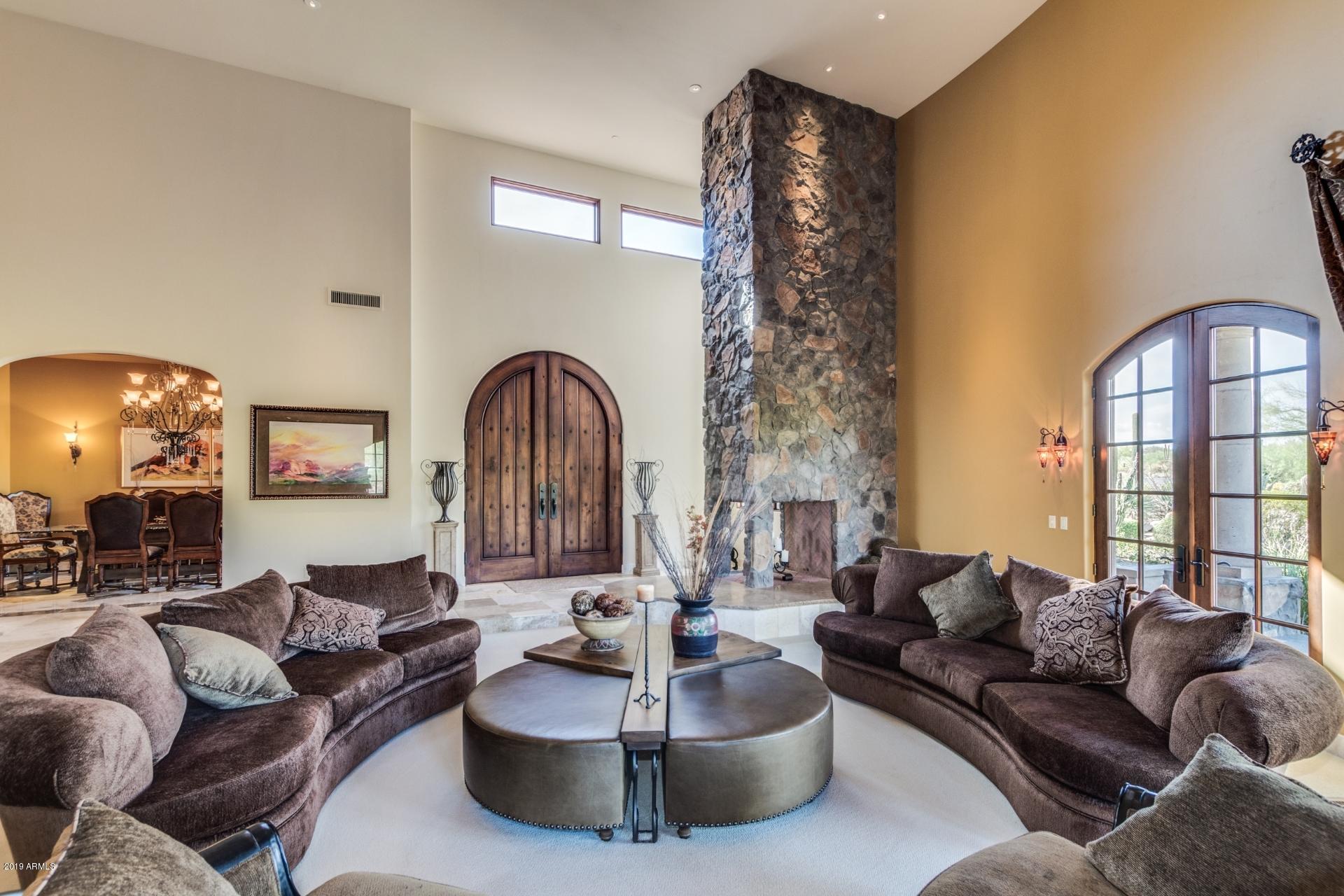 PINNACLE PEAK HEIGHTS - Residential