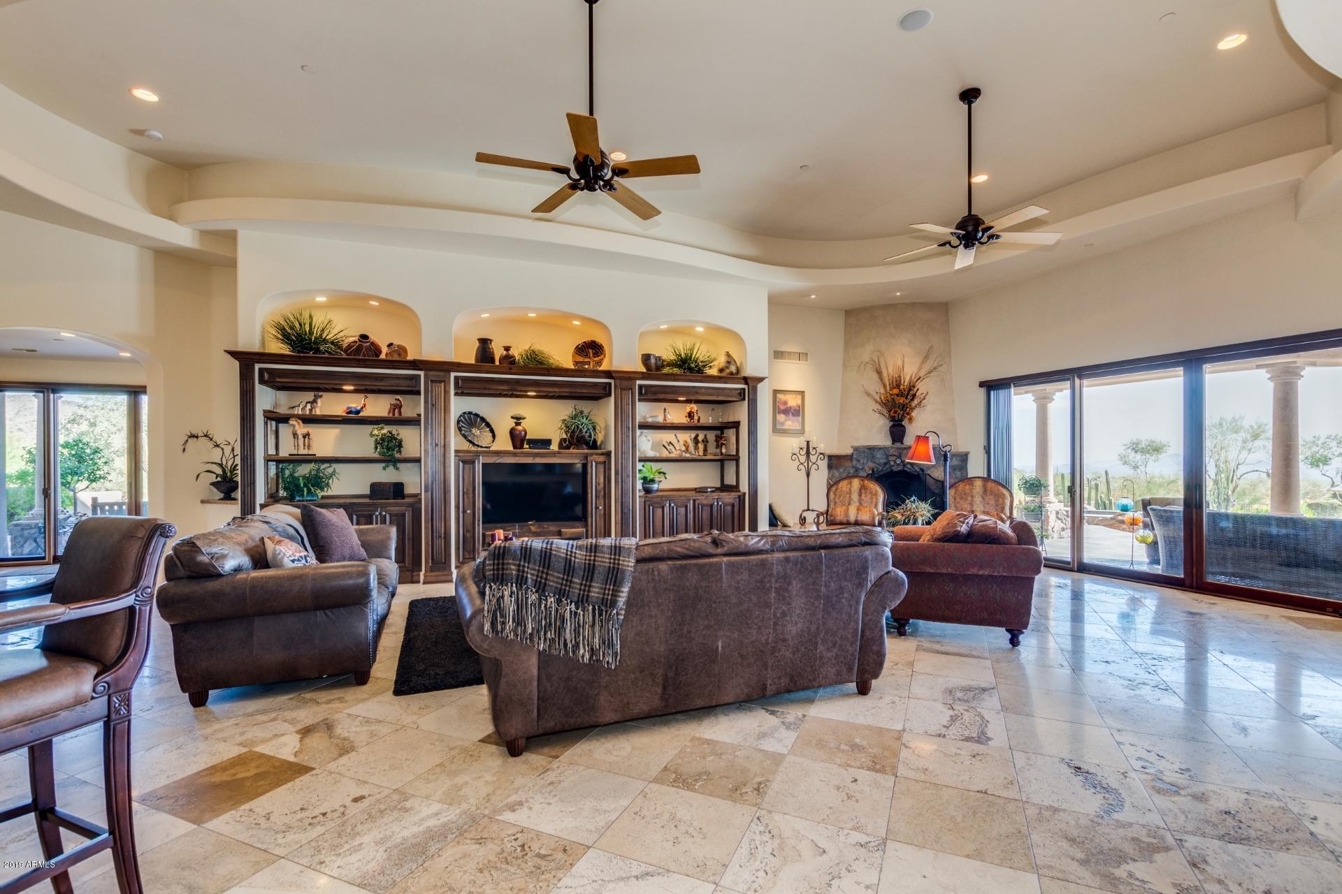 PINNACLE PEAK HEIGHTS - Residential
