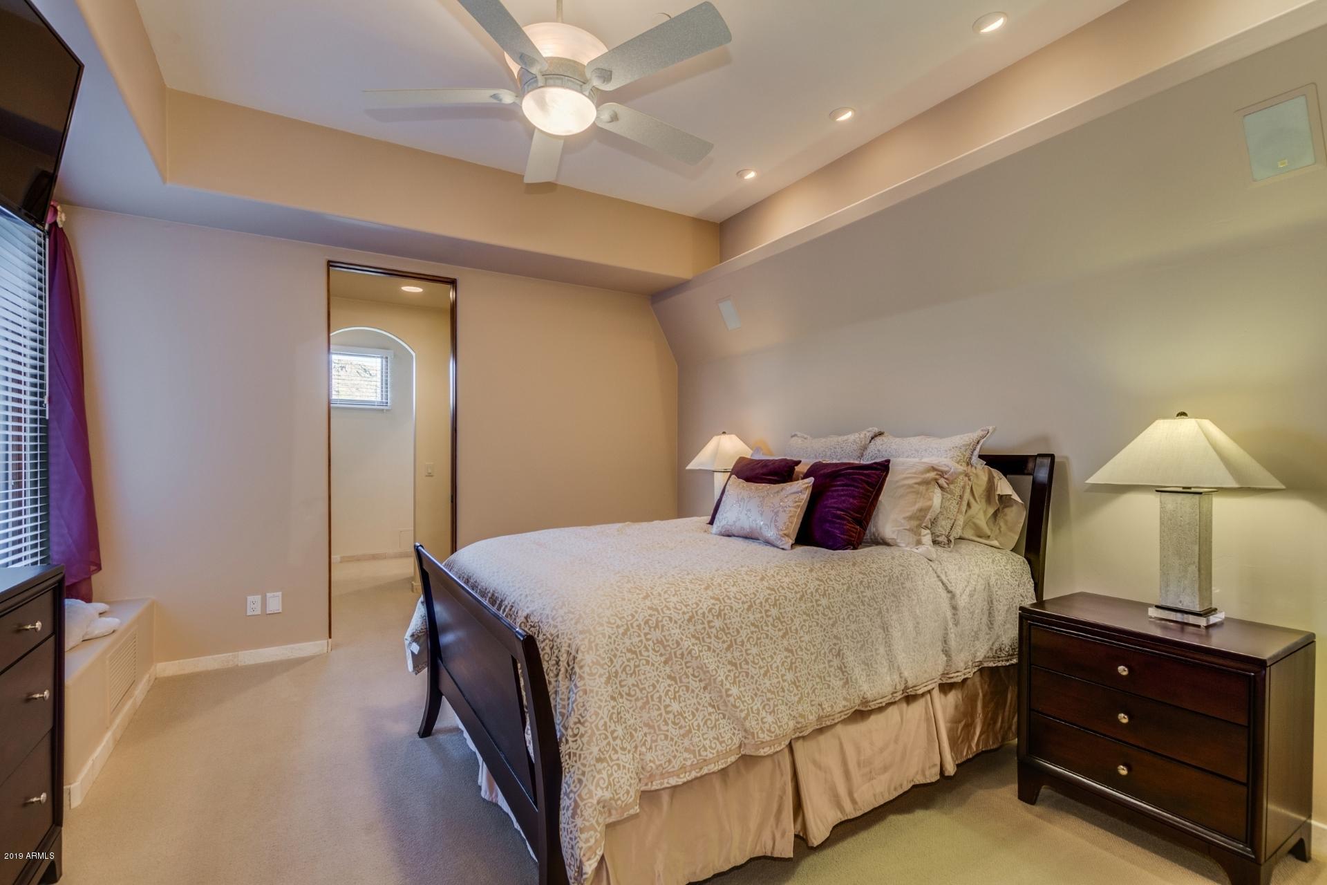 PINNACLE PEAK HEIGHTS - Residential