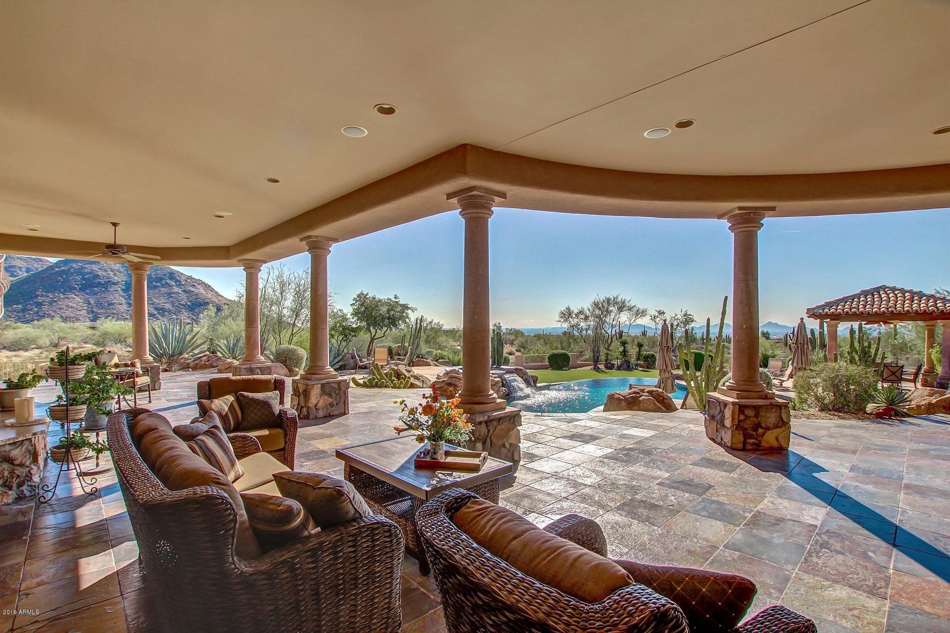 PINNACLE PEAK HEIGHTS - Residential