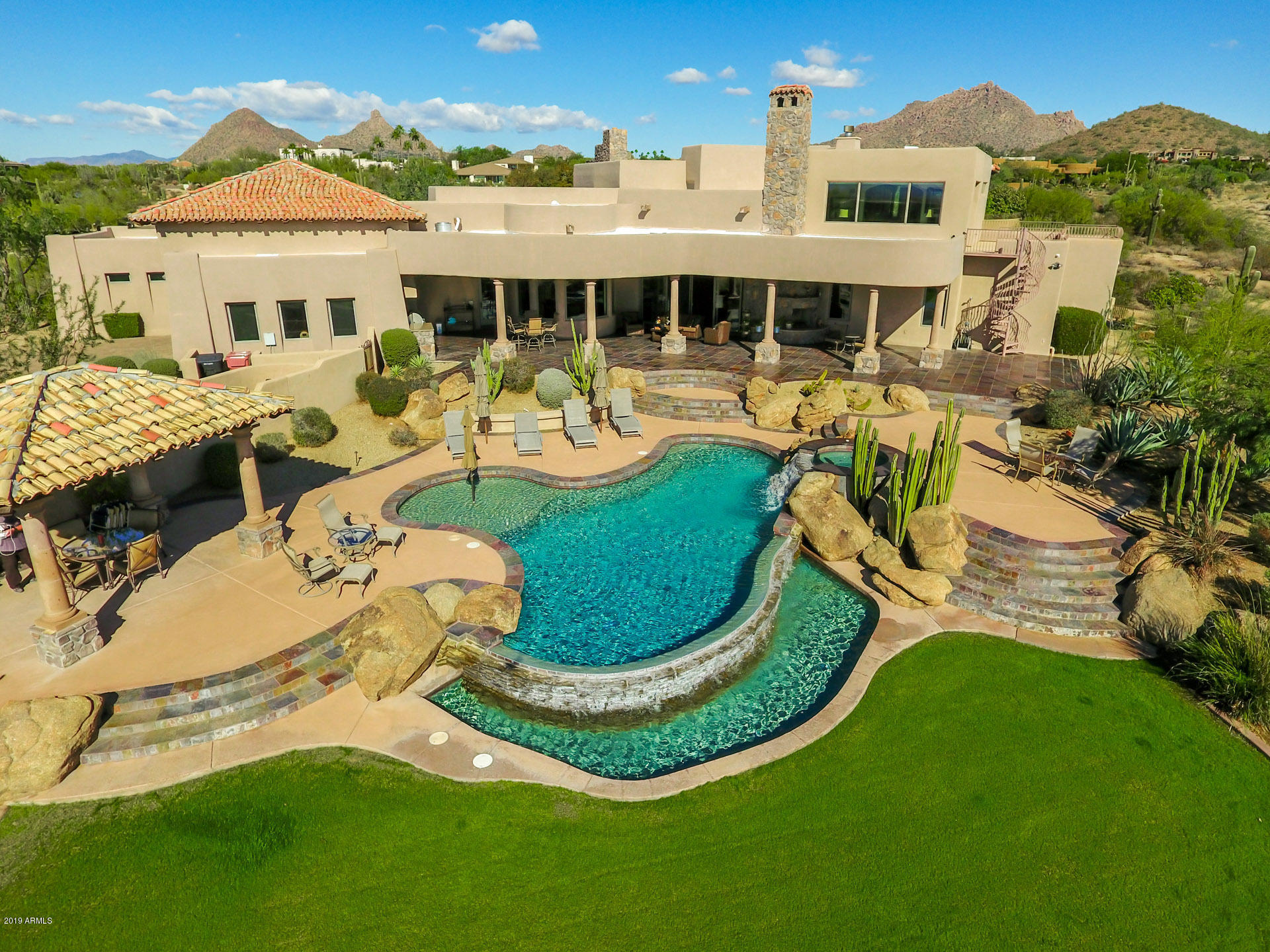PINNACLE PEAK HEIGHTS - Residential