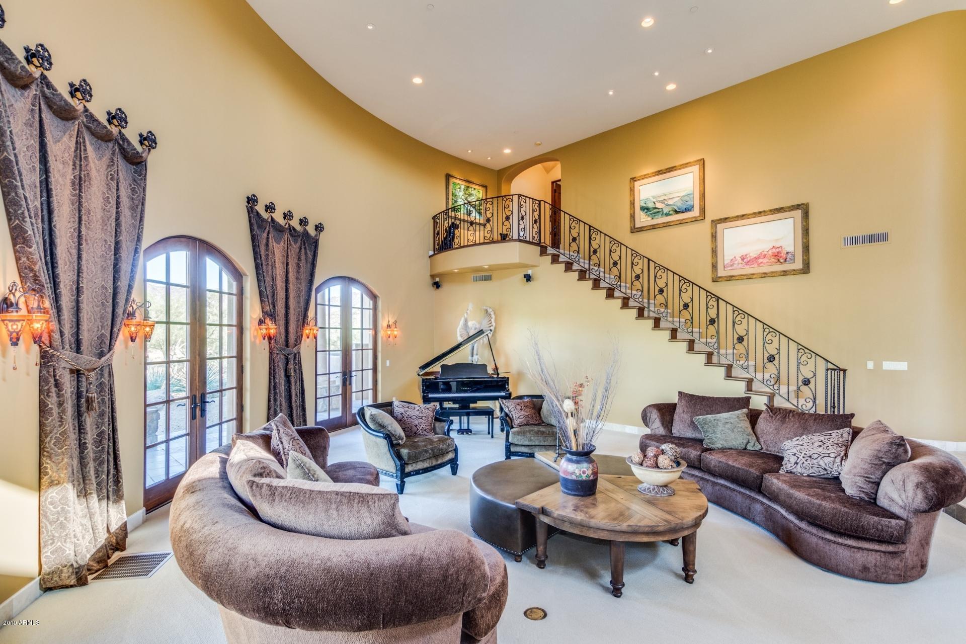 PINNACLE PEAK HEIGHTS - Residential