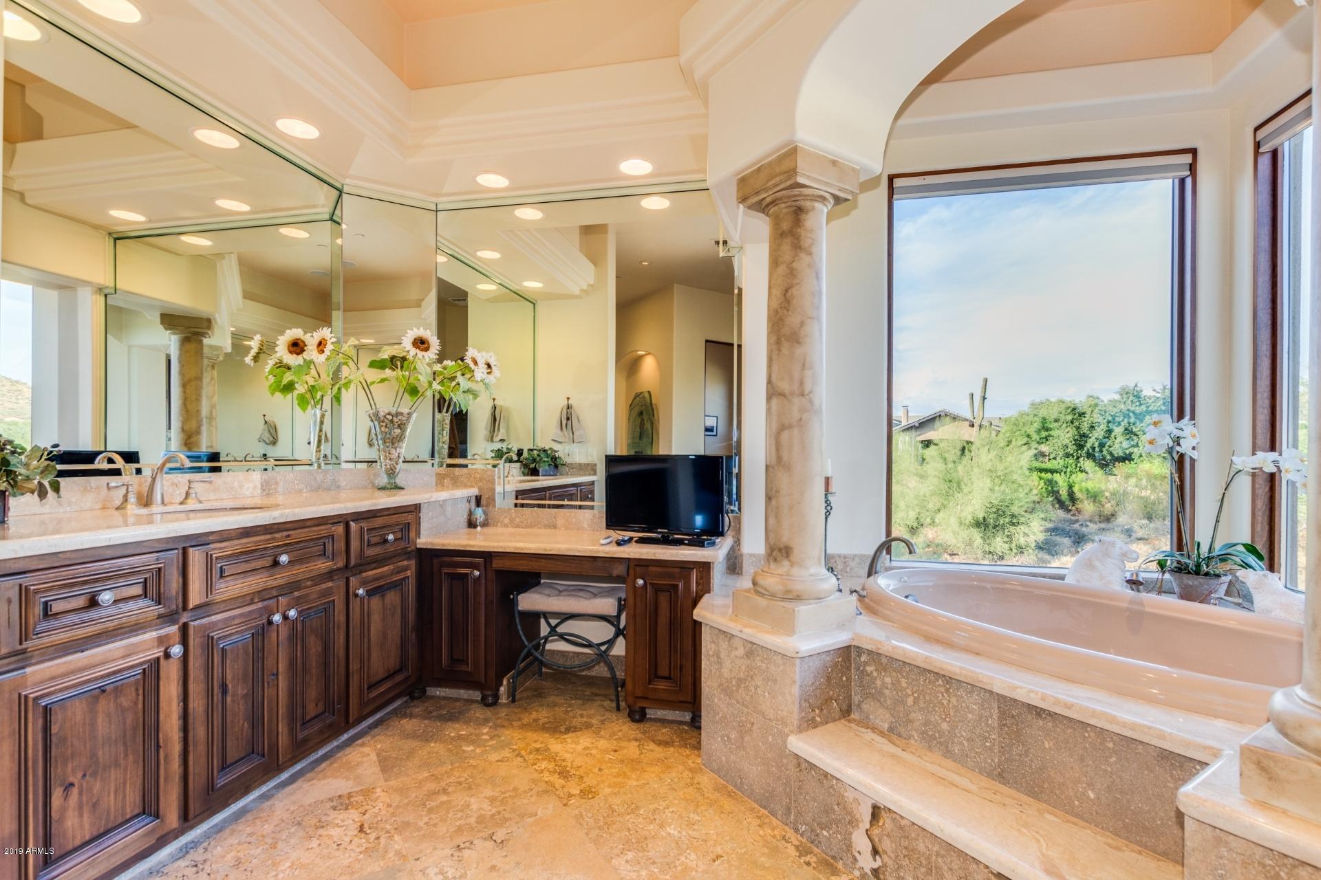 PINNACLE PEAK HEIGHTS - Residential