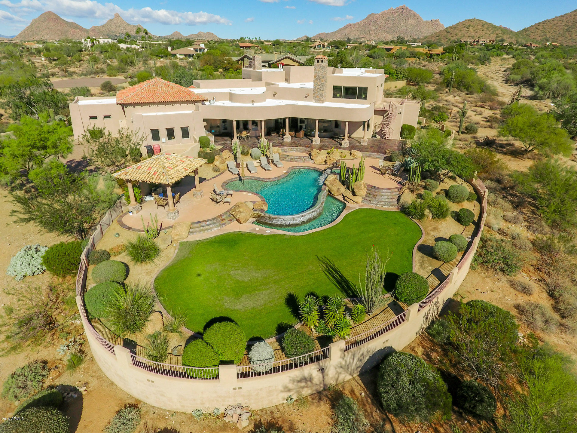 PINNACLE PEAK HEIGHTS - Residential