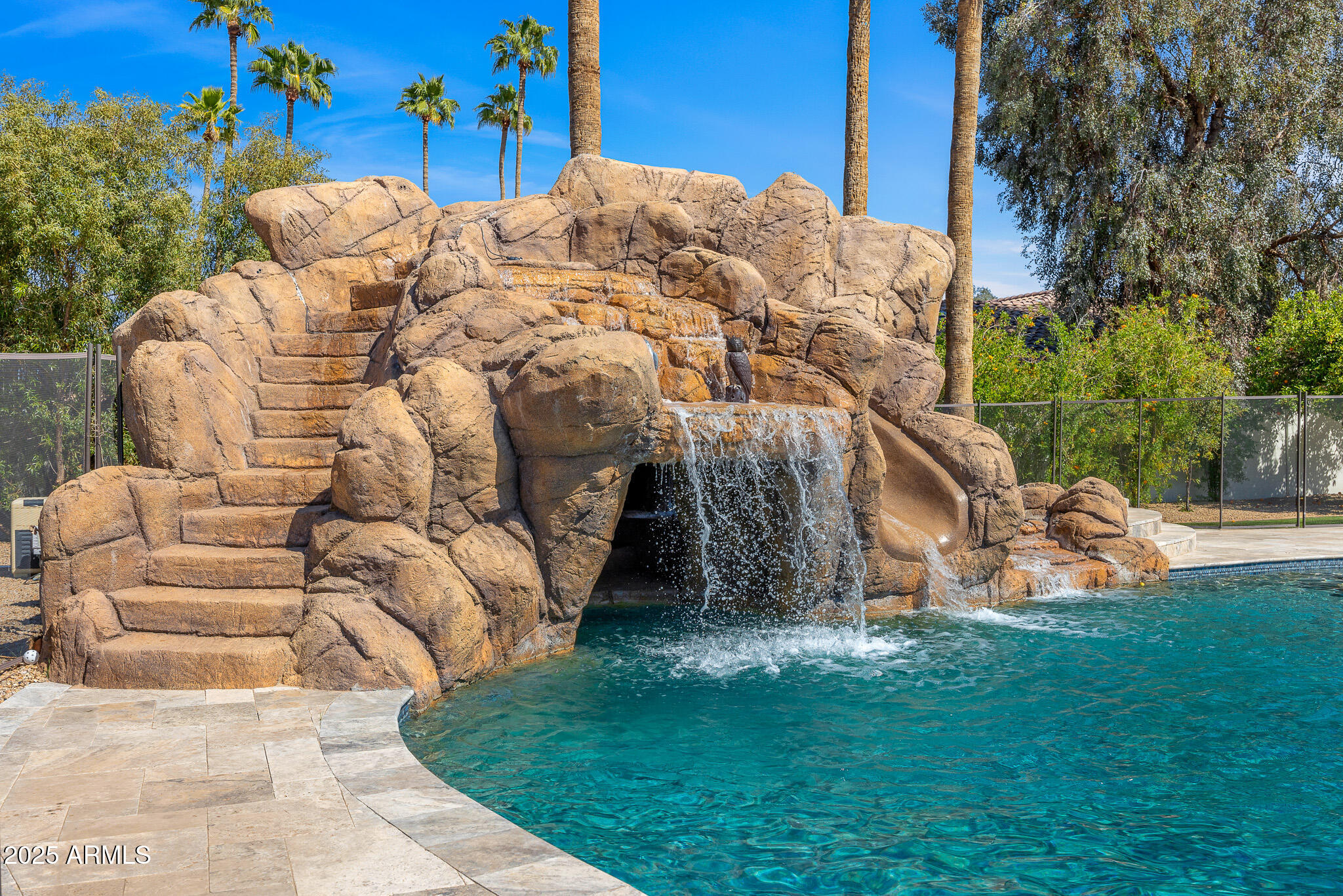 CAMELBACK COUNTRY ESTATES UNIT 2 - Residential