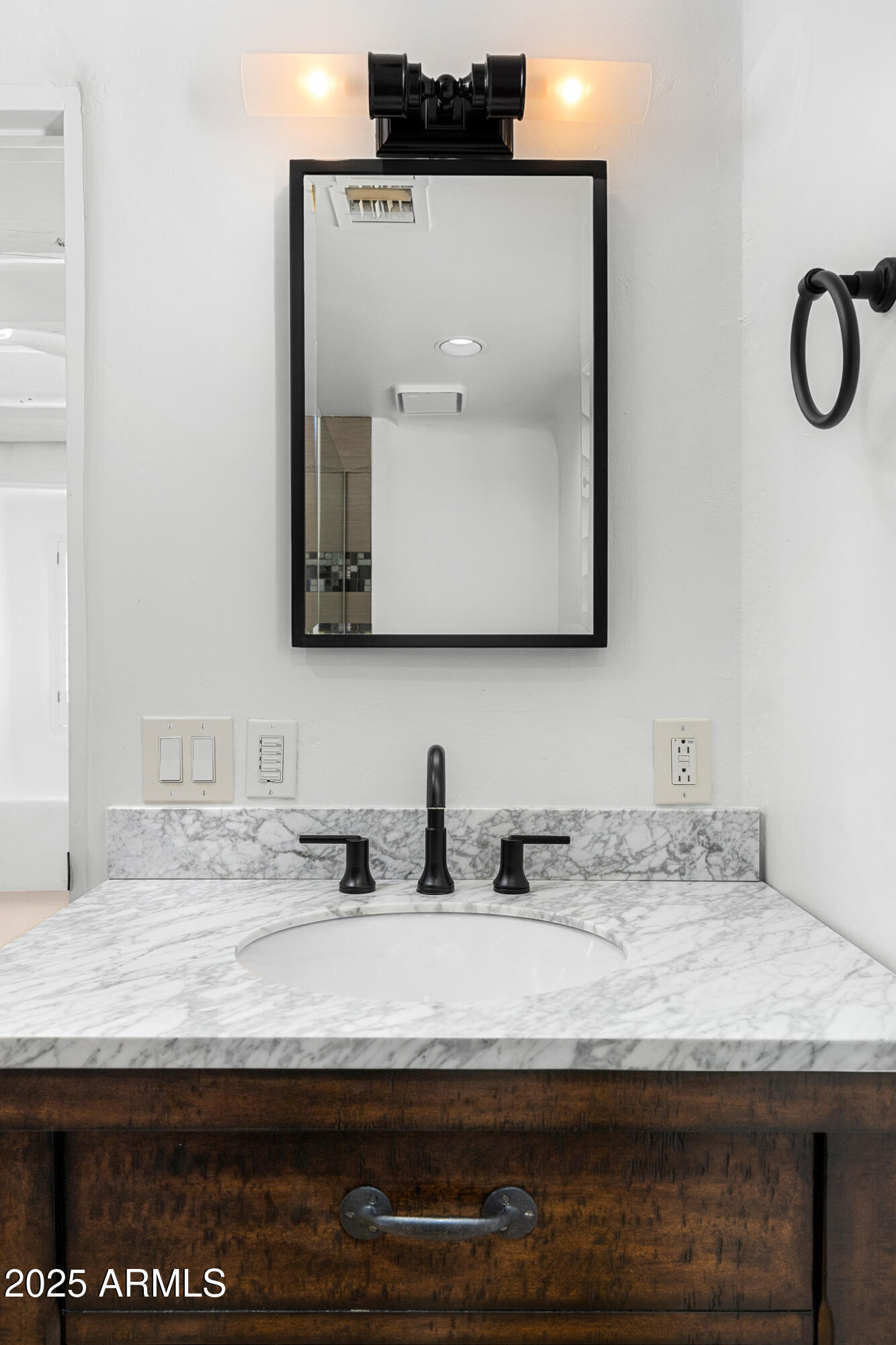 CAMELBACK COUNTRY ESTATES UNIT 2 - Residential