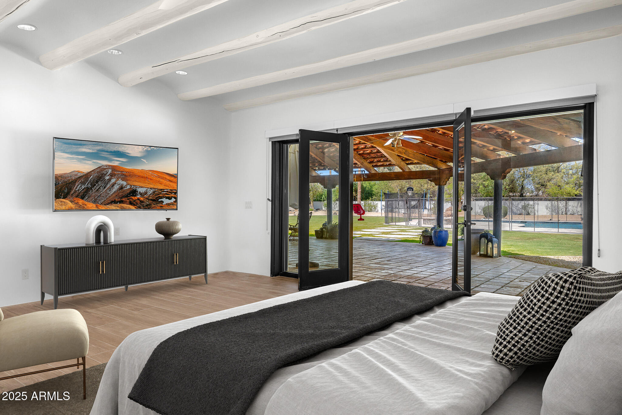 CAMELBACK COUNTRY ESTATES UNIT 2 - Residential