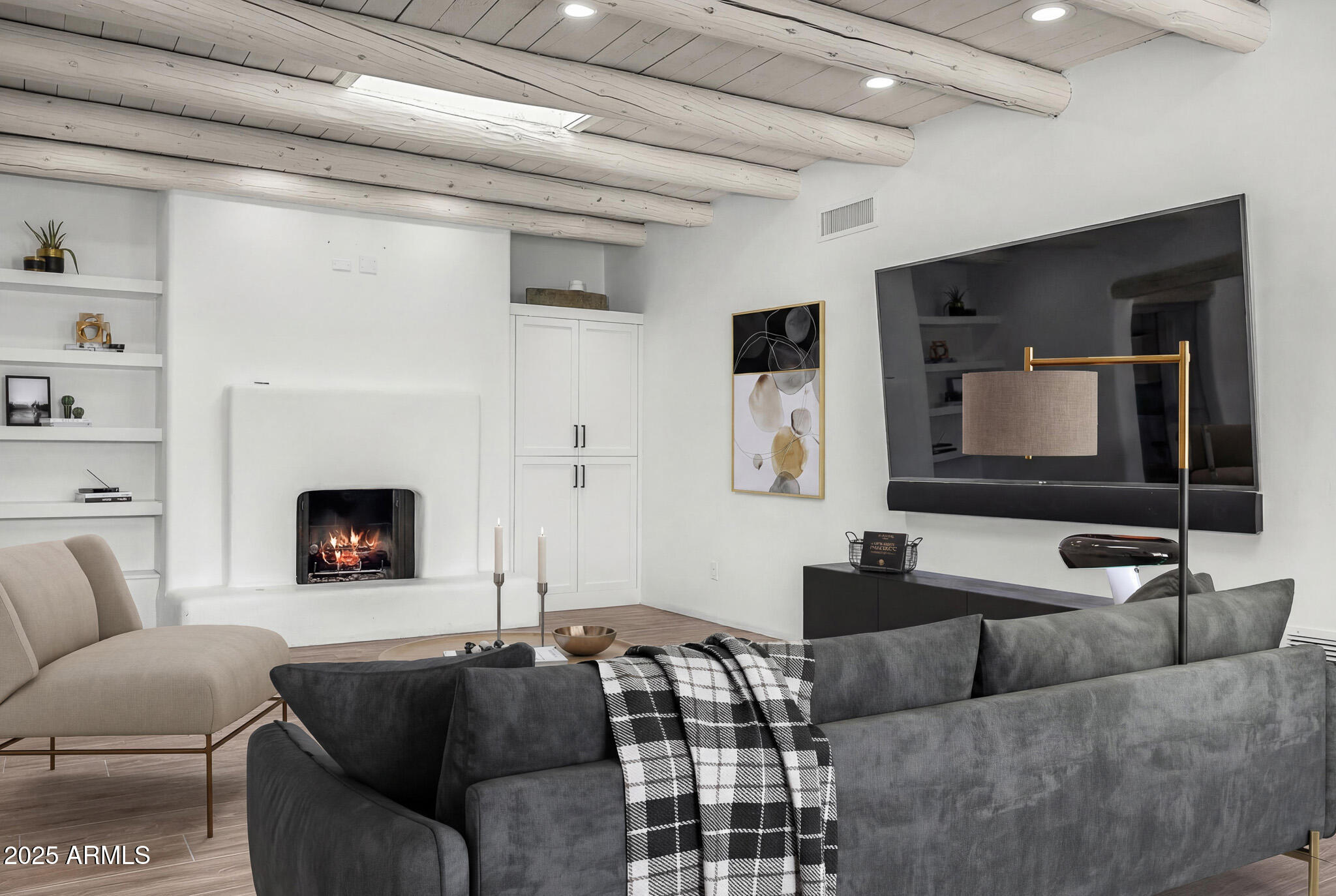 CAMELBACK COUNTRY ESTATES UNIT 2 - Residential