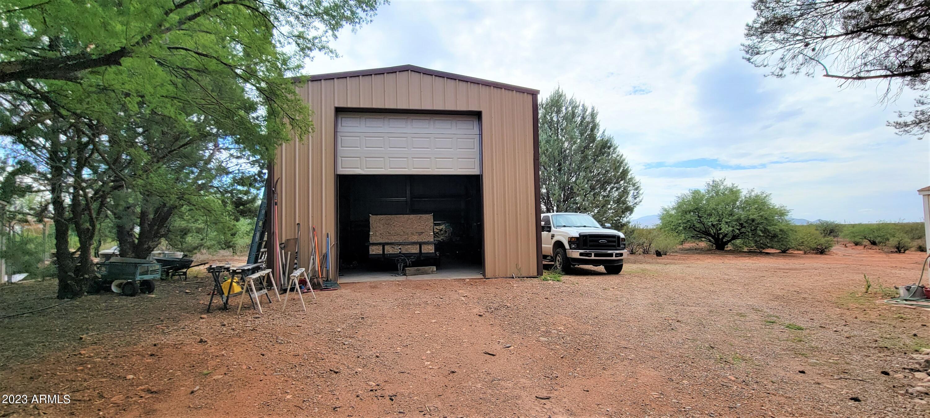 HIGH KNOLL RANCHES - Residential