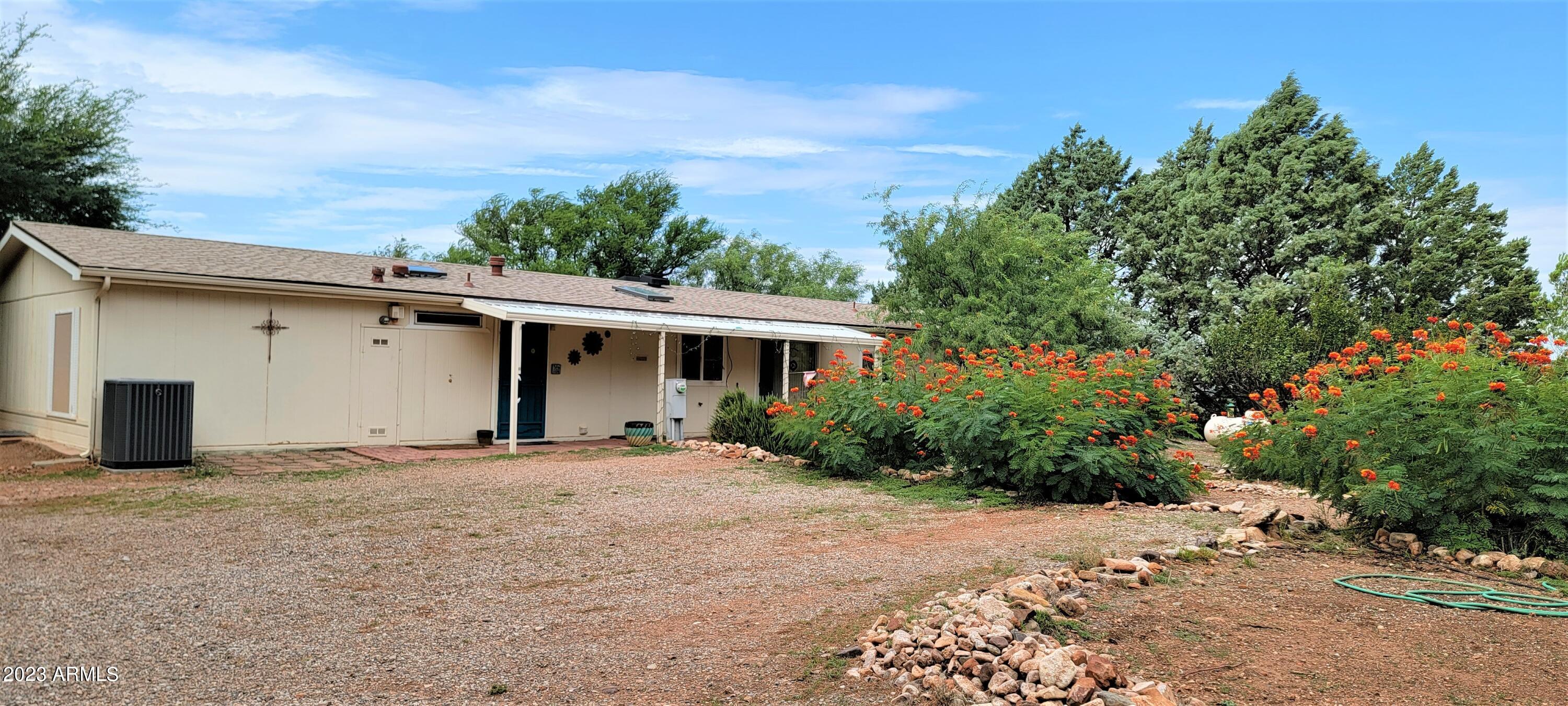HIGH KNOLL RANCHES - Residential