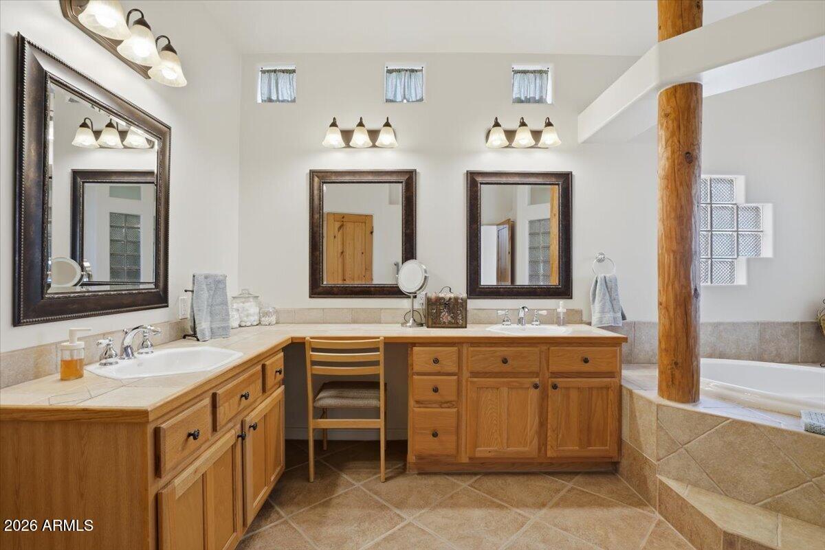 Usery Mountain Custom - Residential