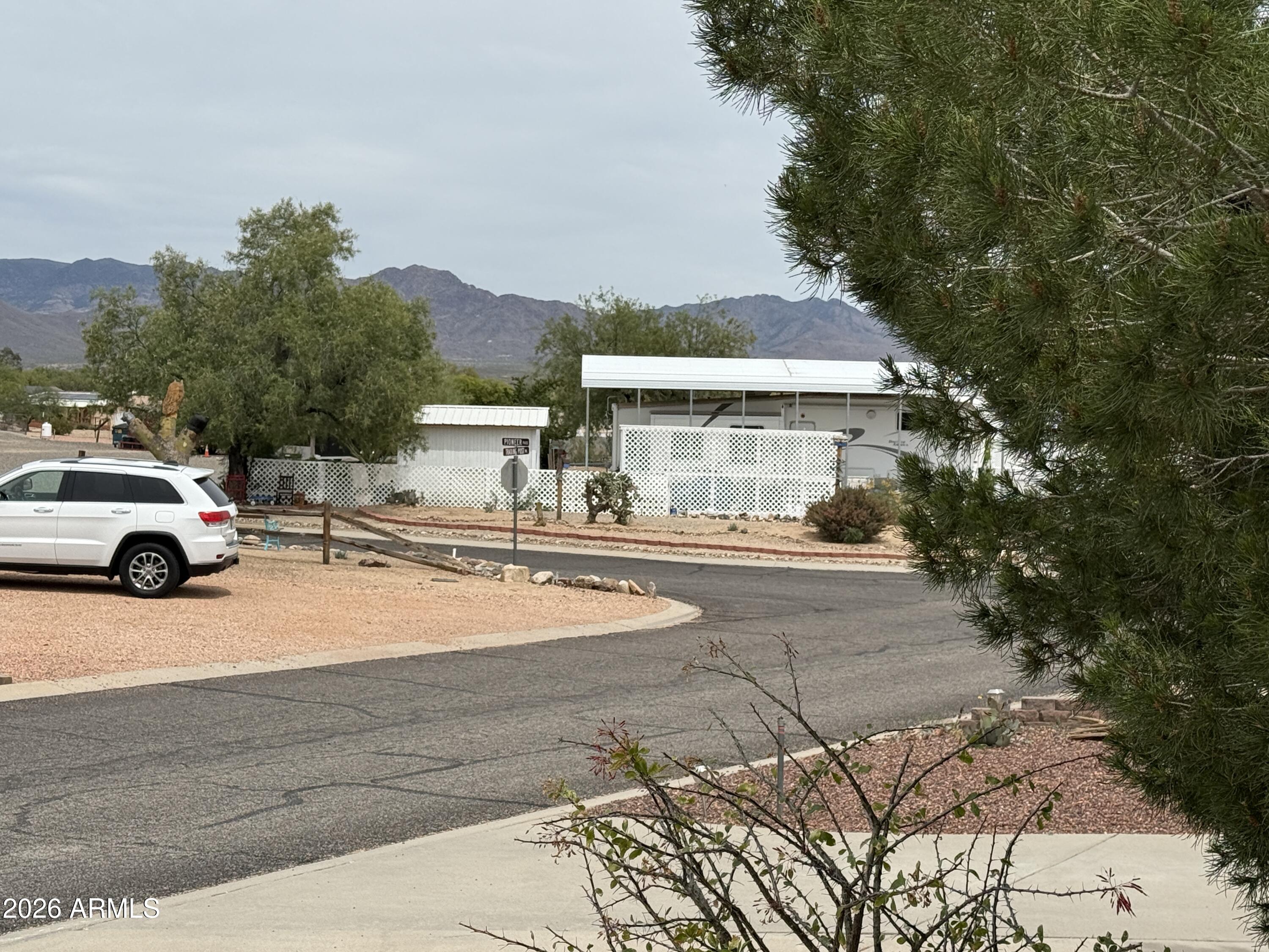 ESCAPEES AT NORTH RANCH - Residential