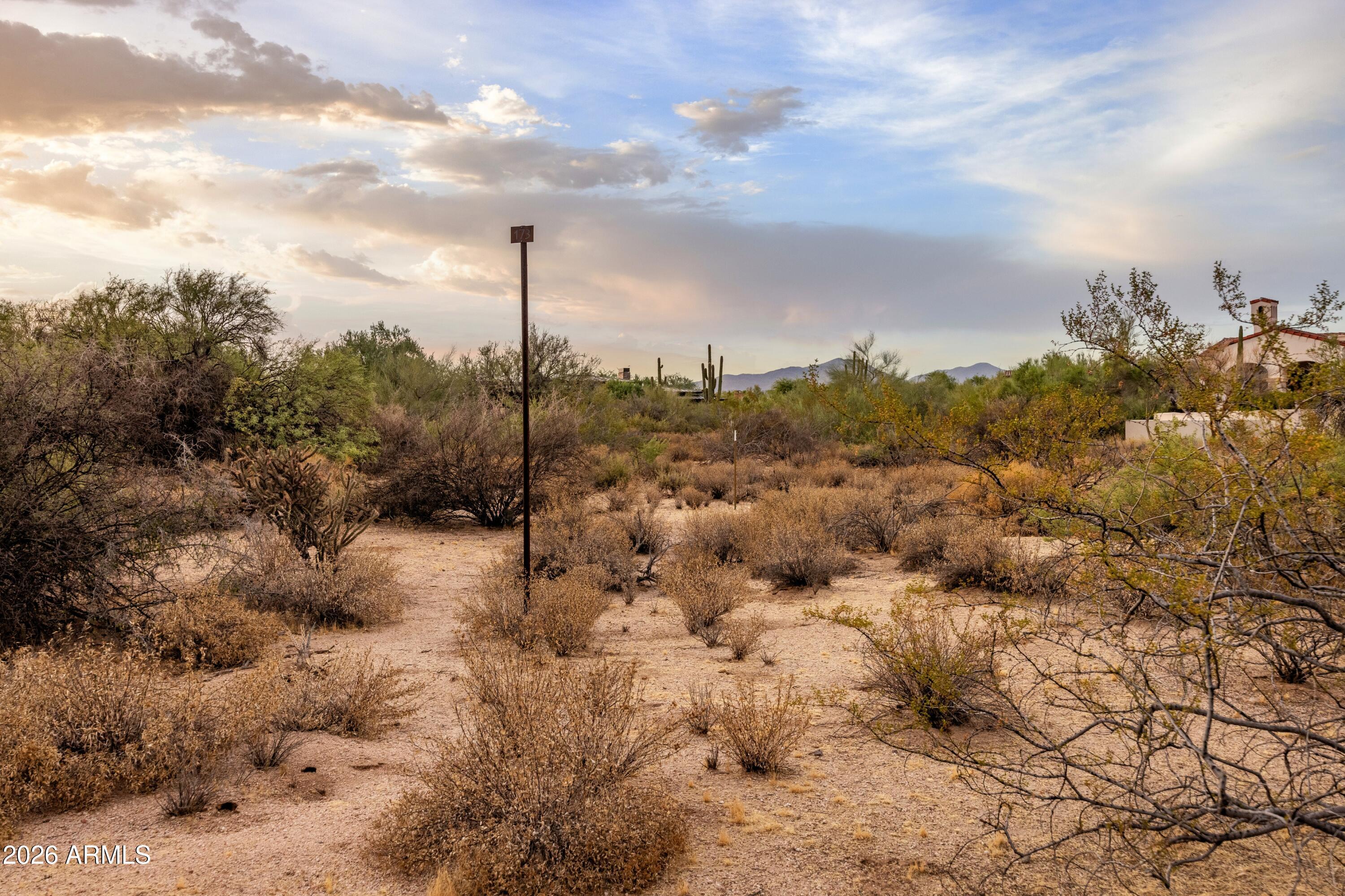 WHISPER ROCK UNIT 2 - Land