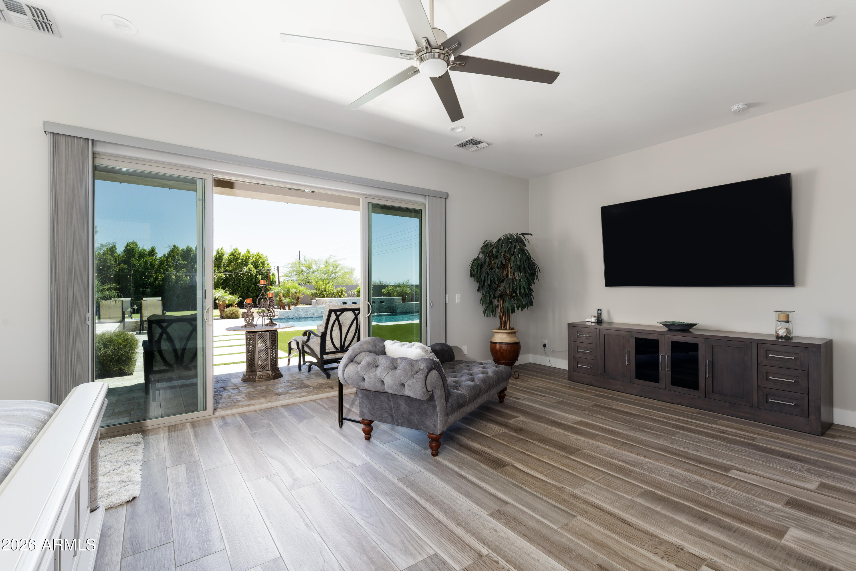County Island - Residential