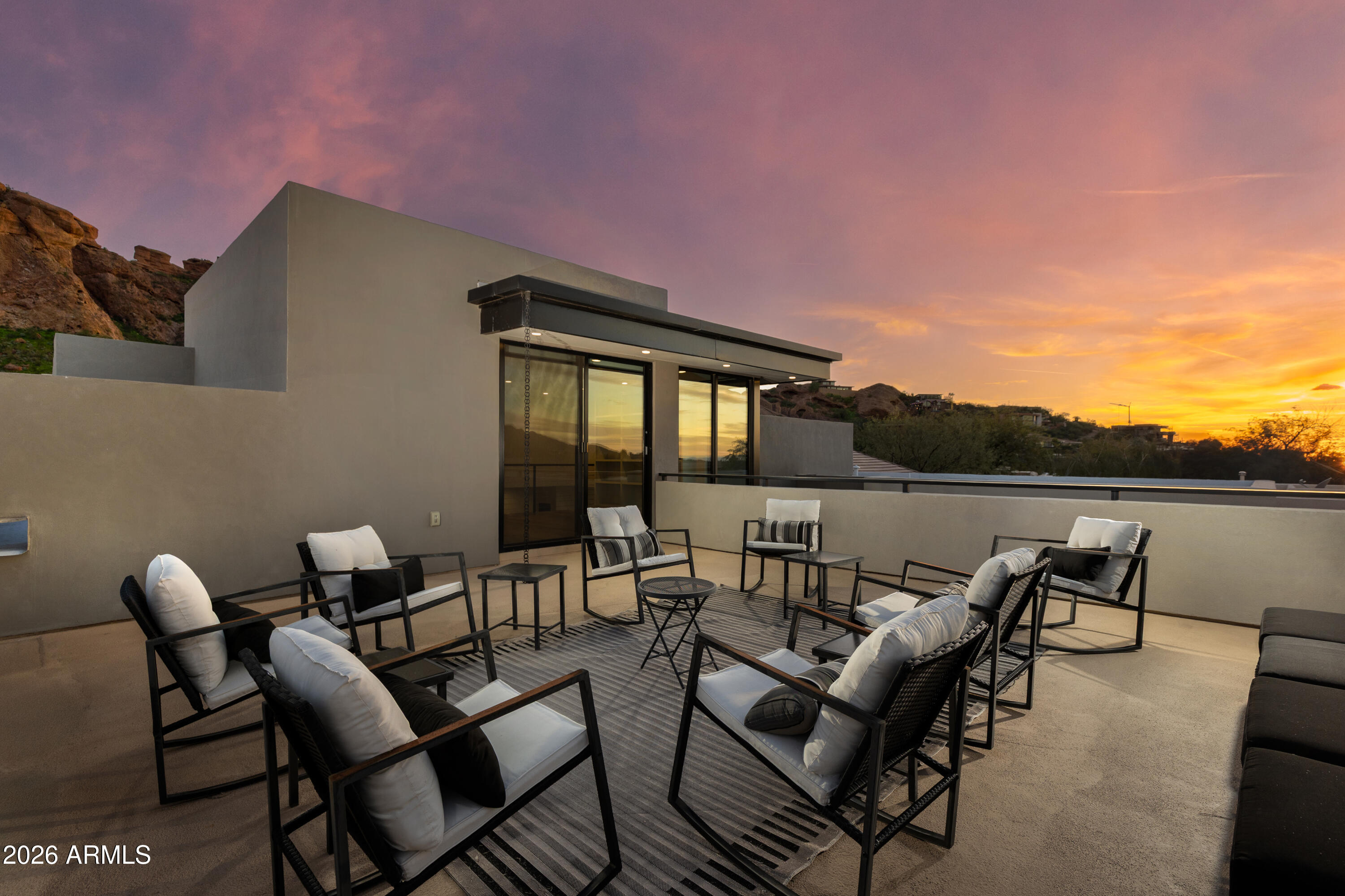 ECHO CANYON - Residential