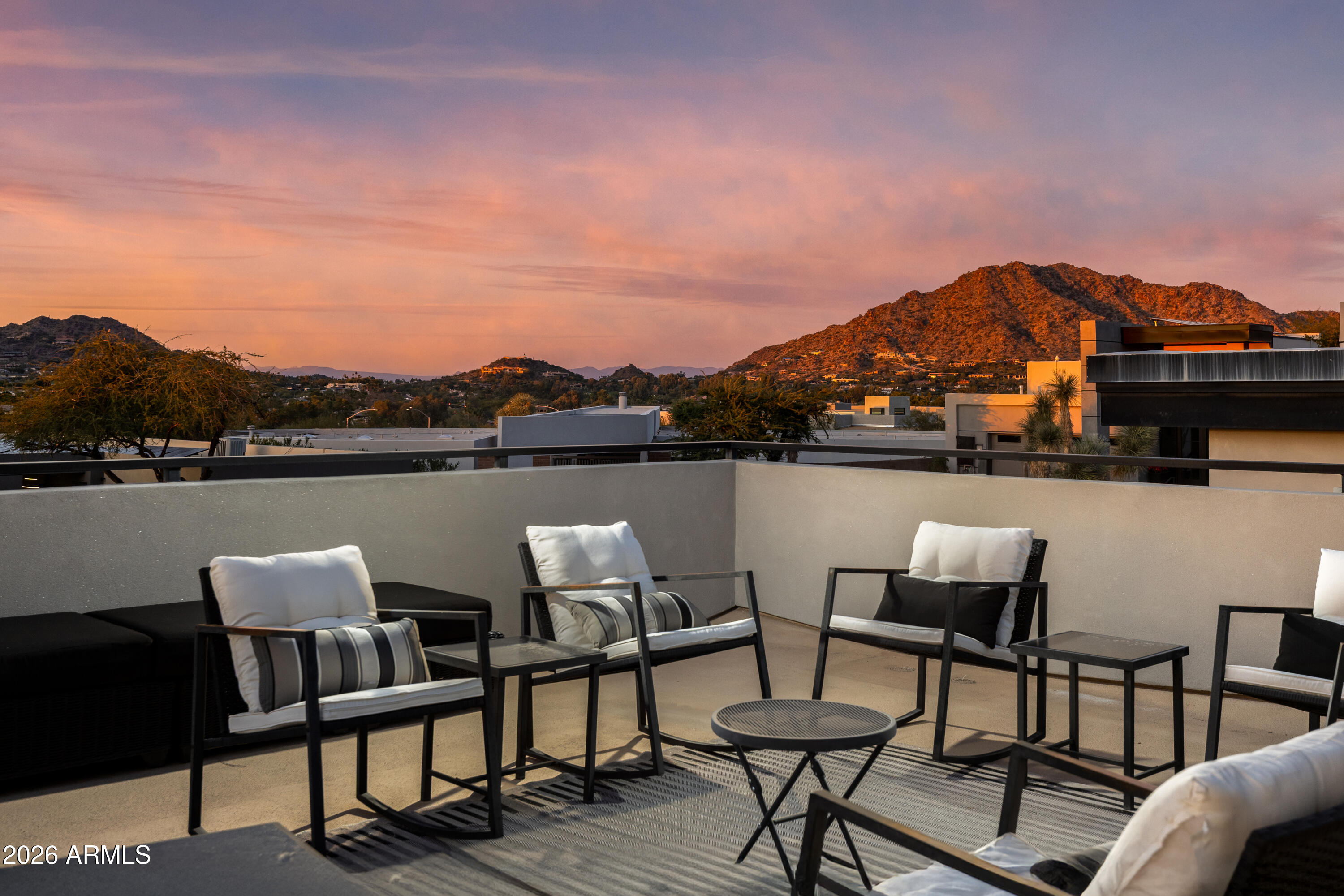 ECHO CANYON - Residential