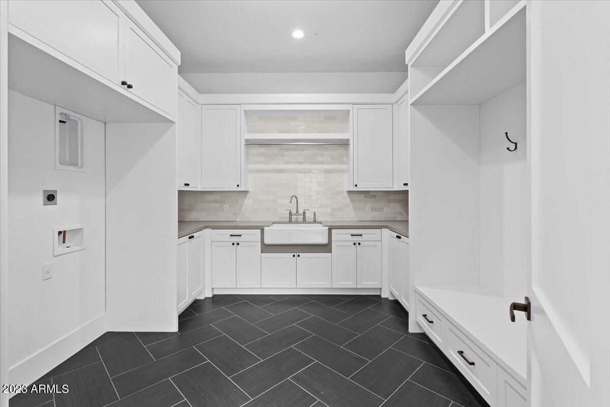 DOUBLE TREE ACRES - Residential