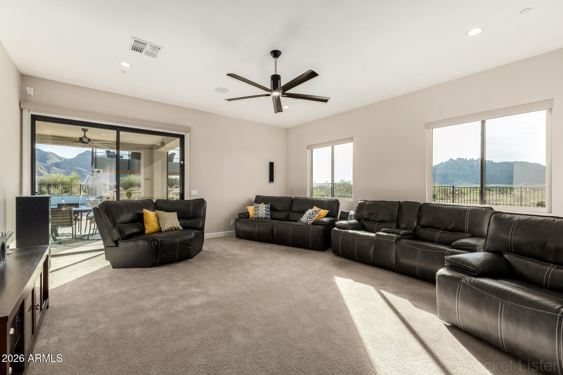 SERENO CANYON PHASE 1 - Residential