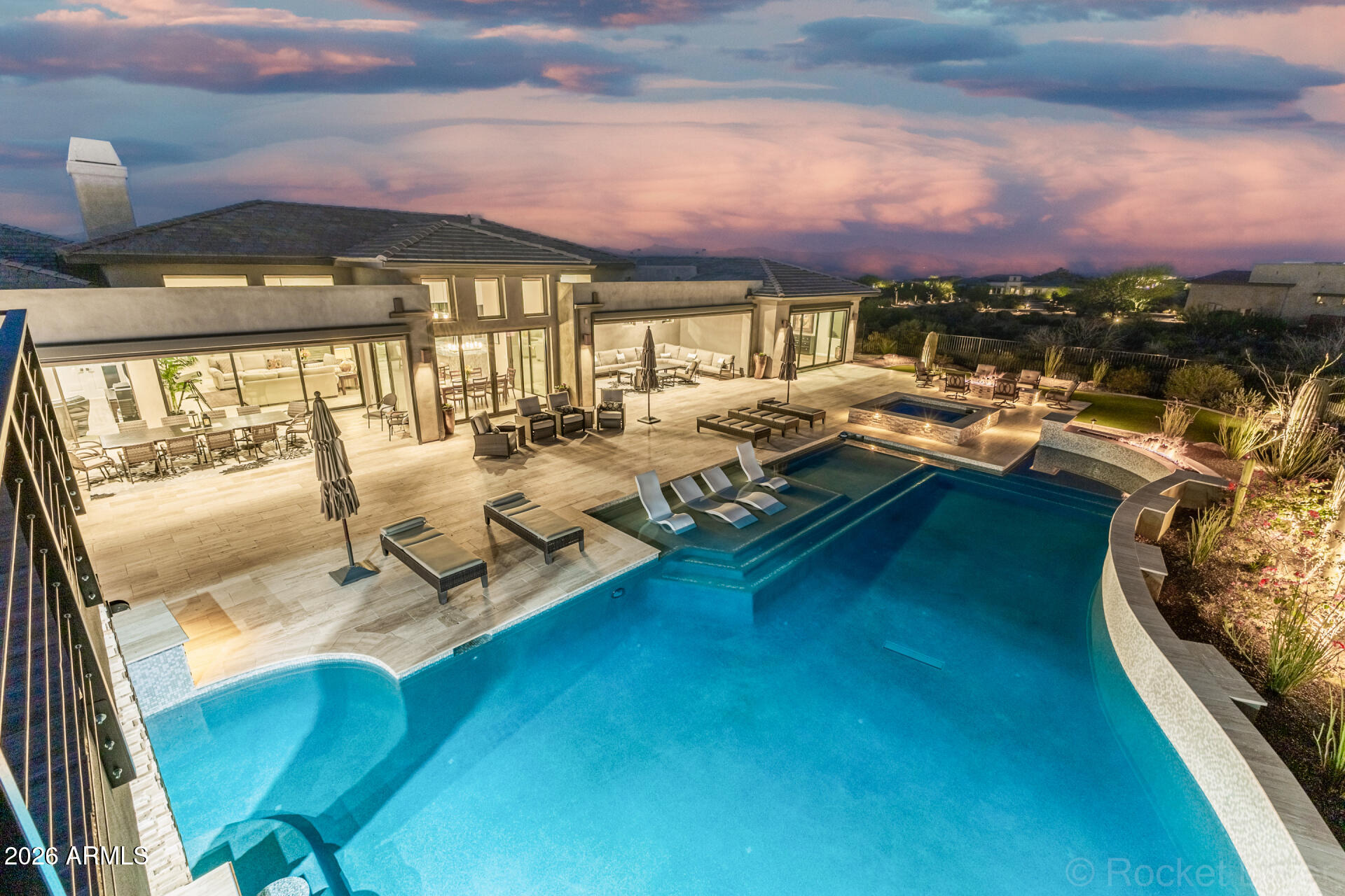 SERENO CANYON PHASE 1 - Residential