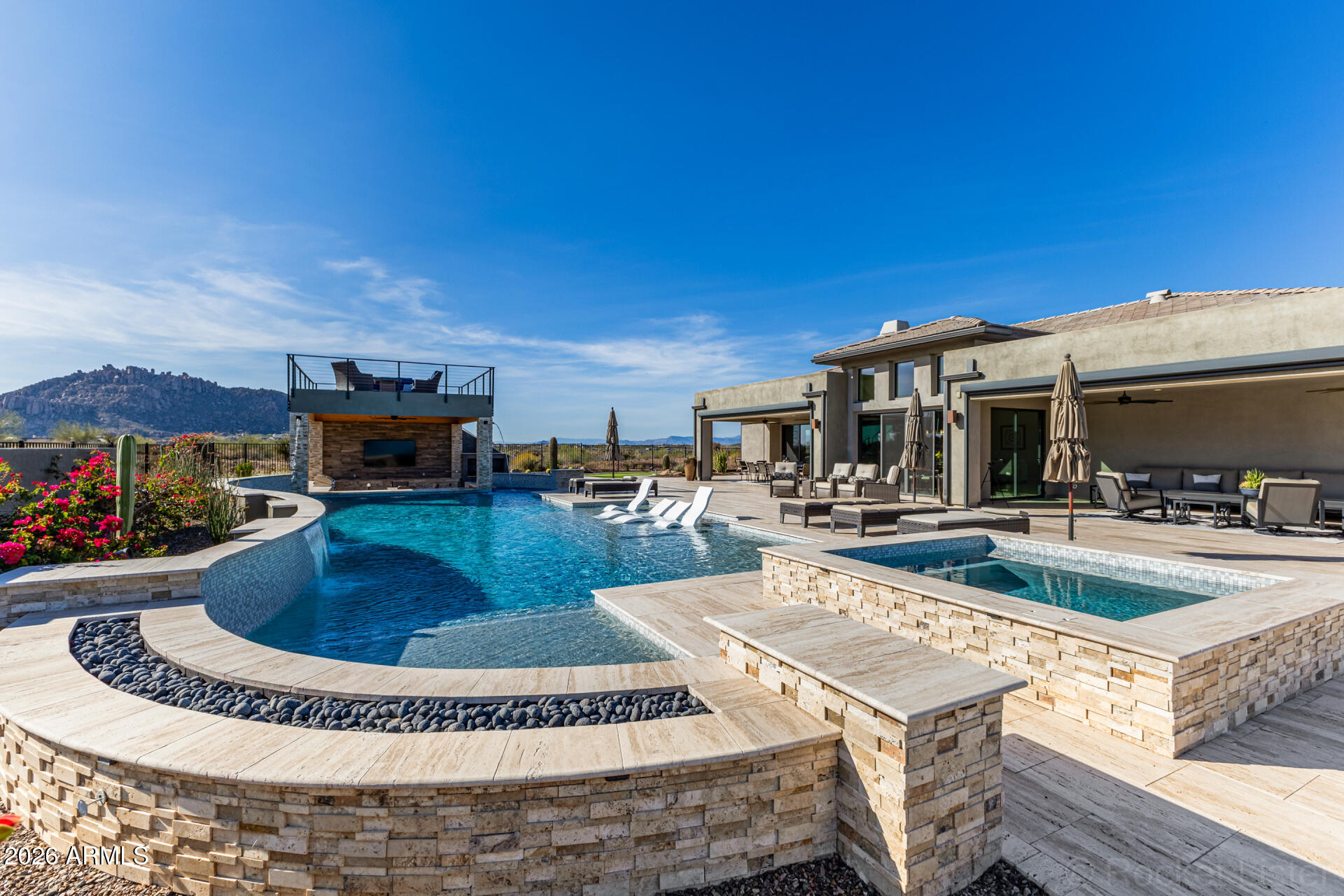 SERENO CANYON PHASE 1 - Residential