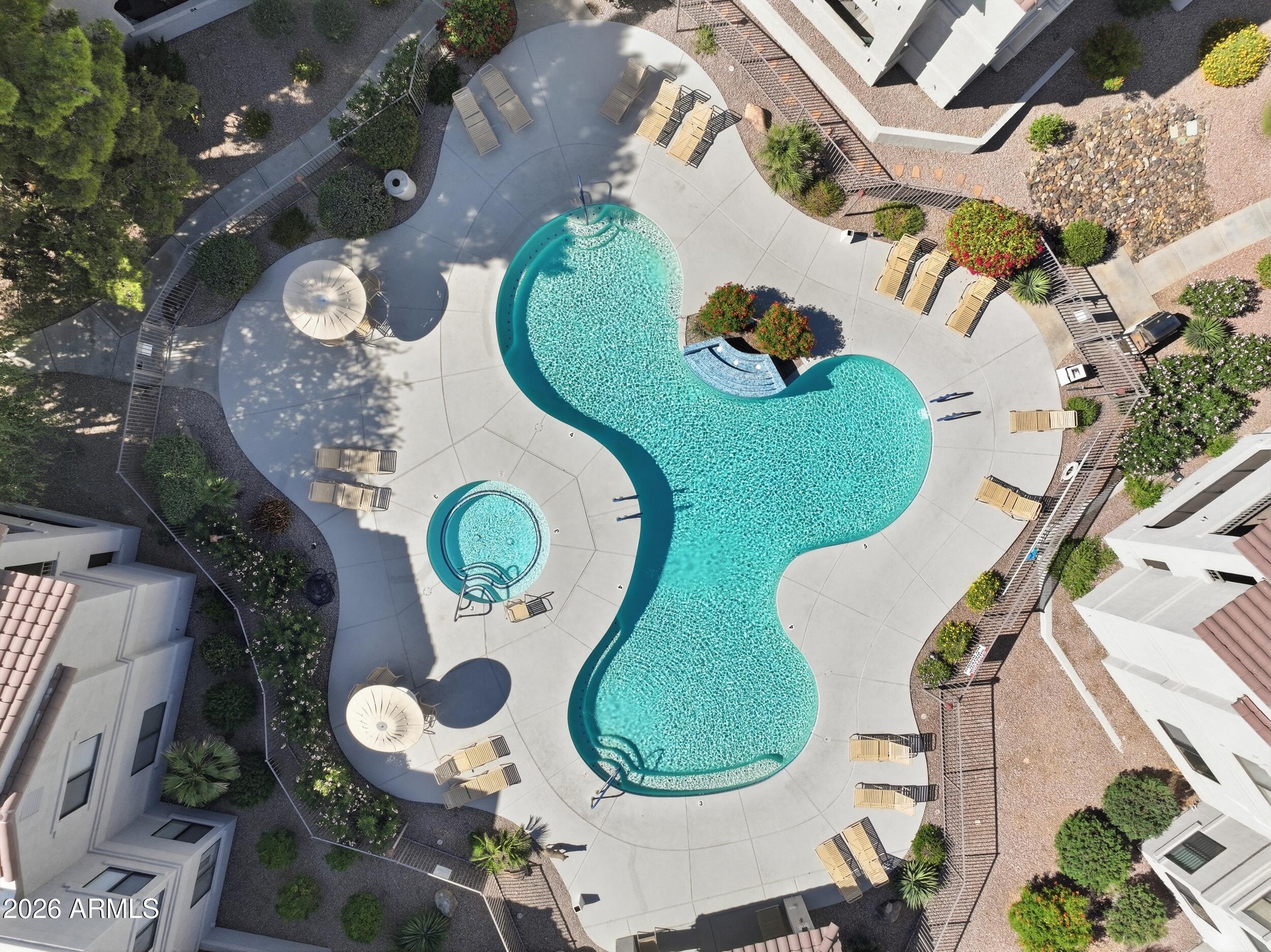 LADERA VISTA CONDOMINIUM PHASE 1 - Residential