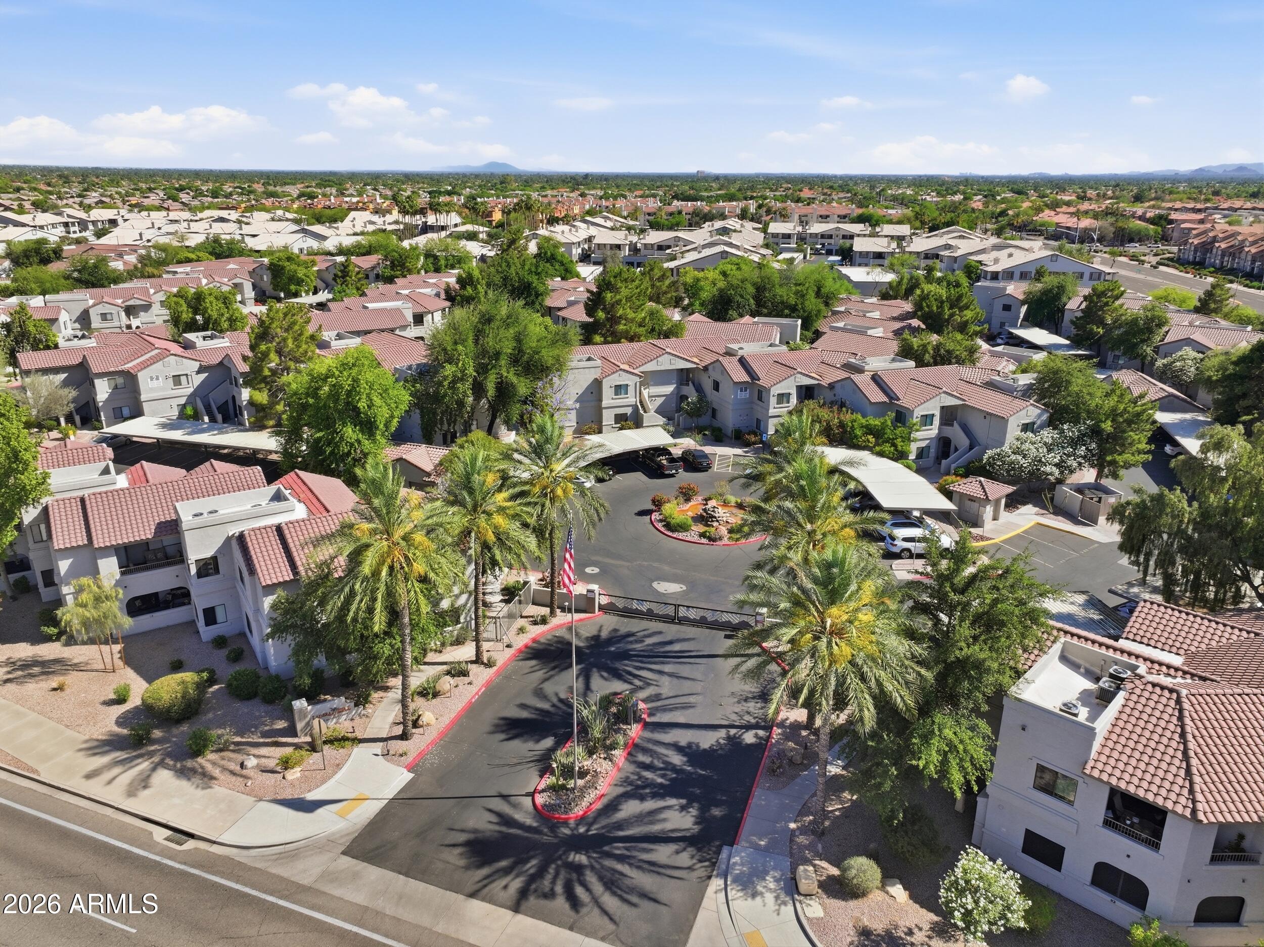 LADERA VISTA CONDOMINIUM PHASE 1 - Residential