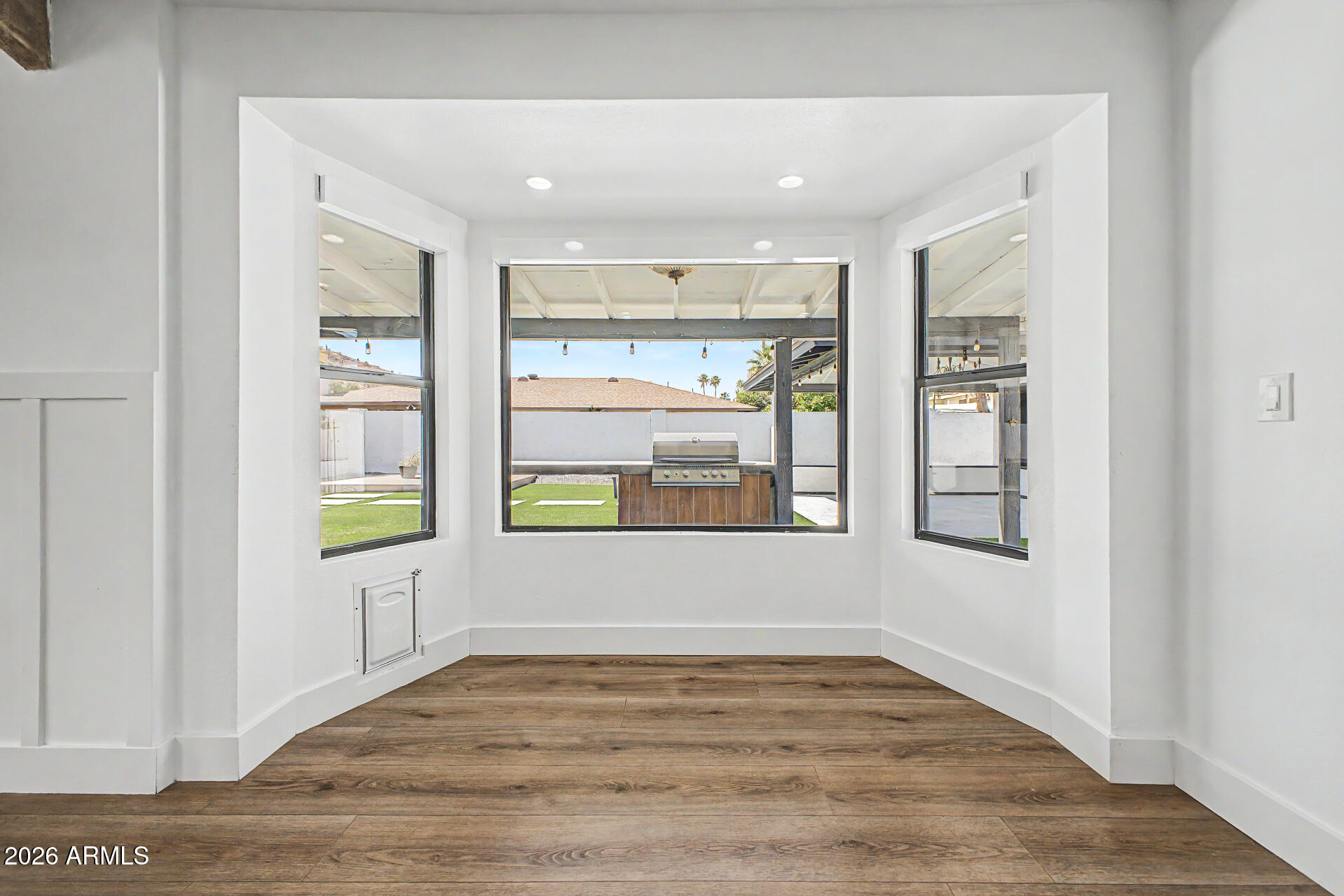 SHADOW ROCK ESTATES - Residential