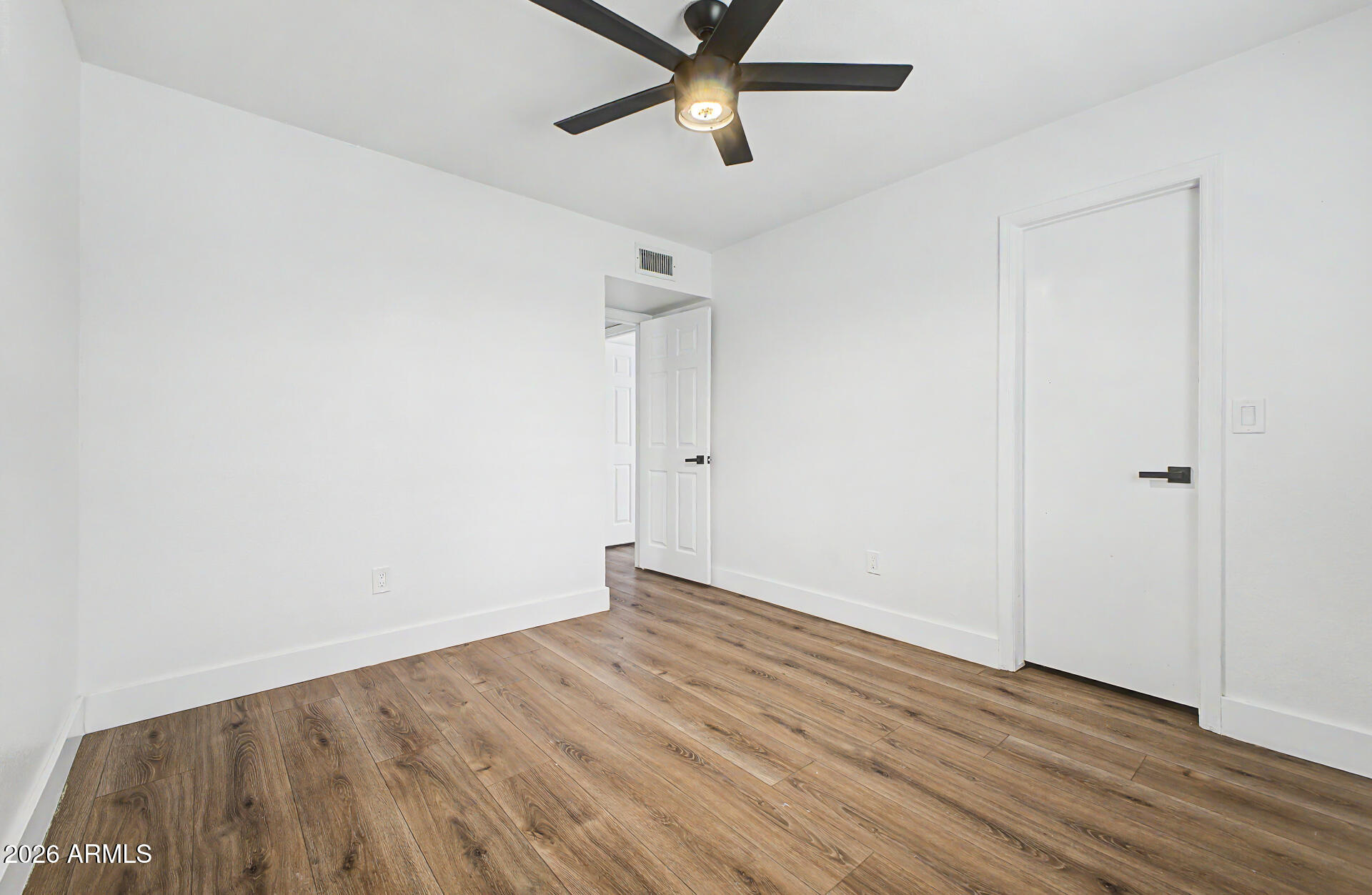 SHADOW ROCK ESTATES - Residential