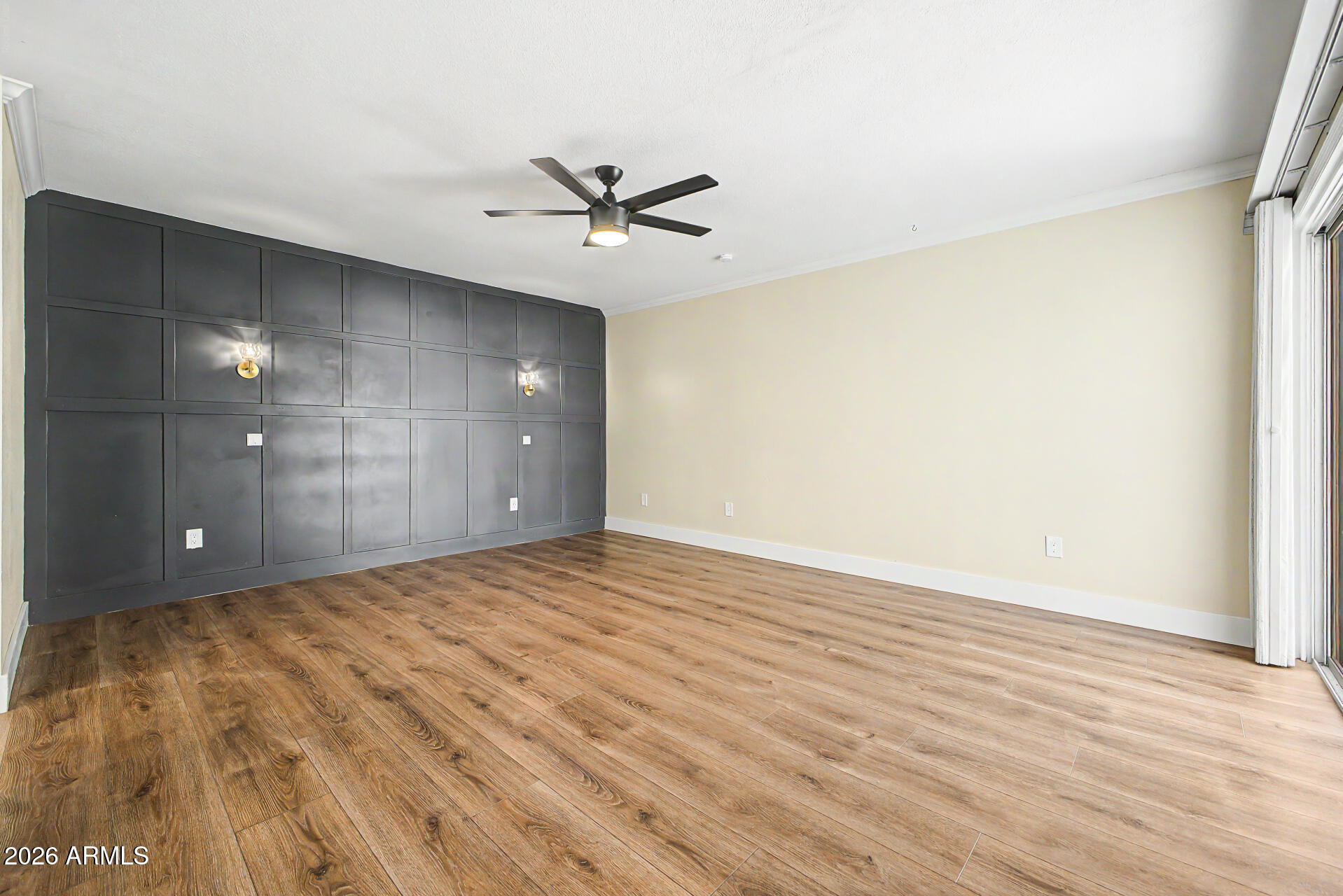 SHADOW ROCK ESTATES - Residential