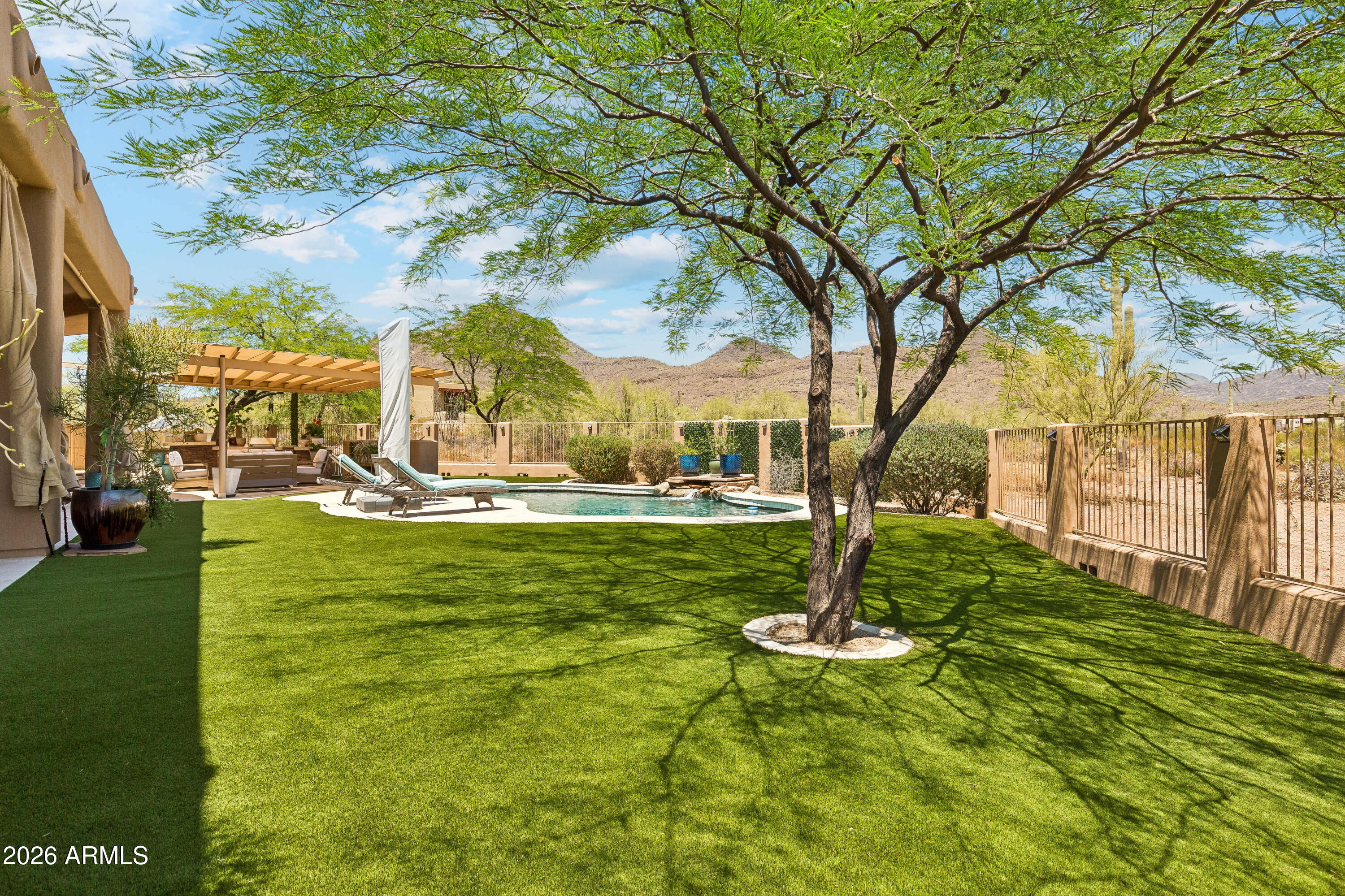 METES AND BOUNDS - Residential