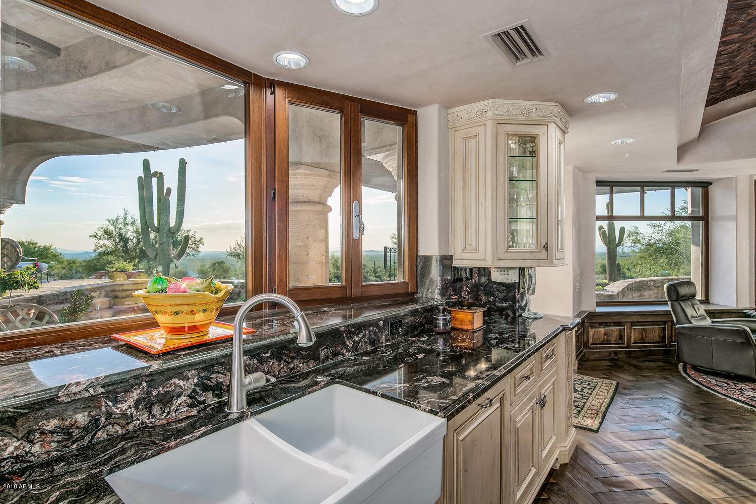 ESTANCIA - Residential