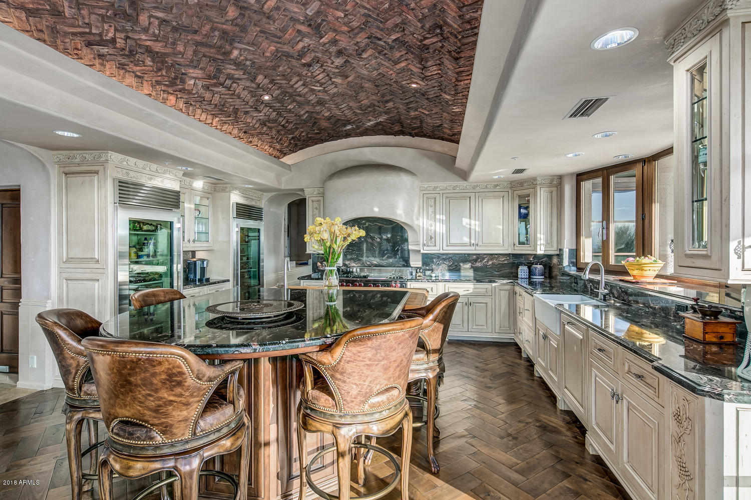 ESTANCIA - Residential