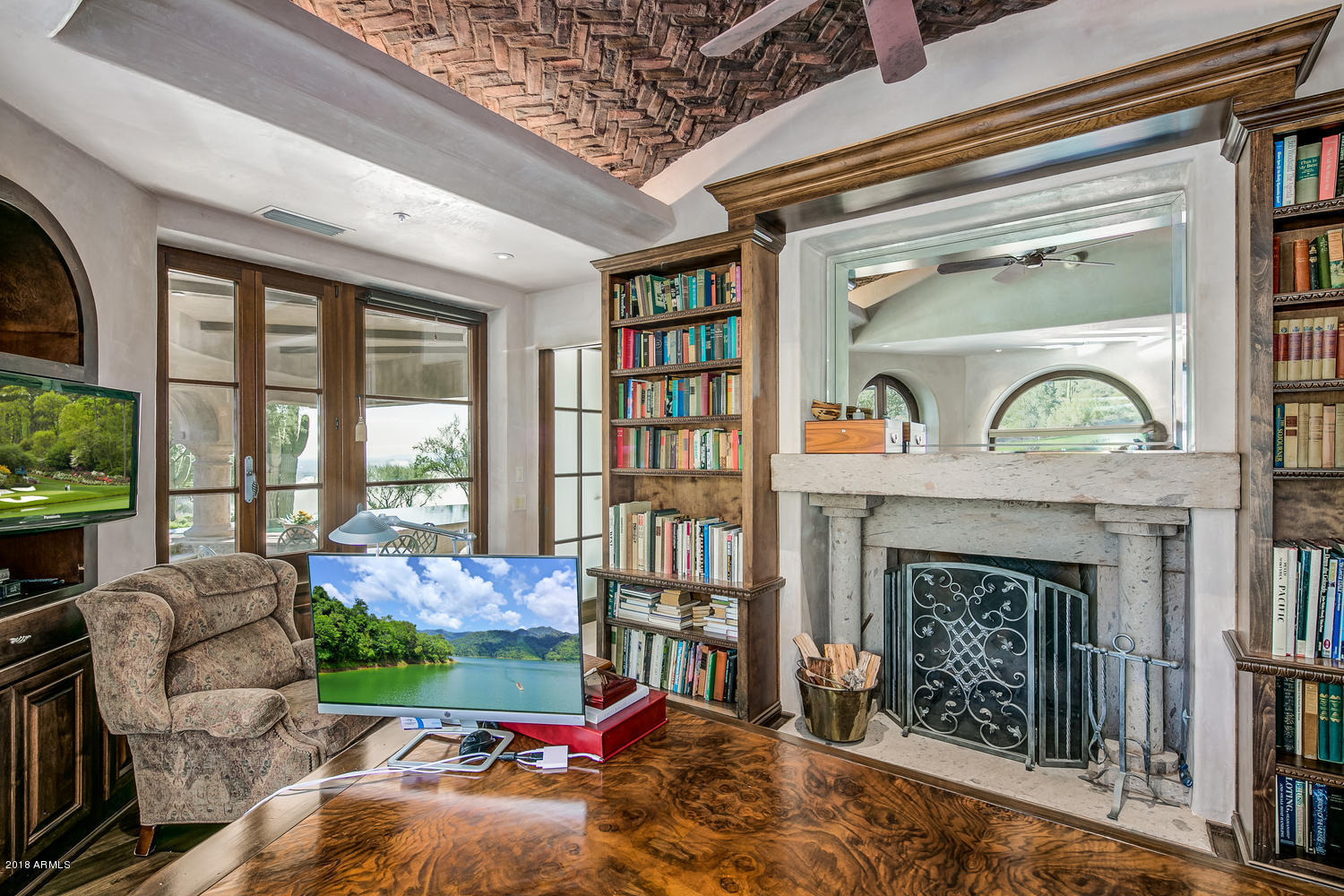 ESTANCIA - Residential