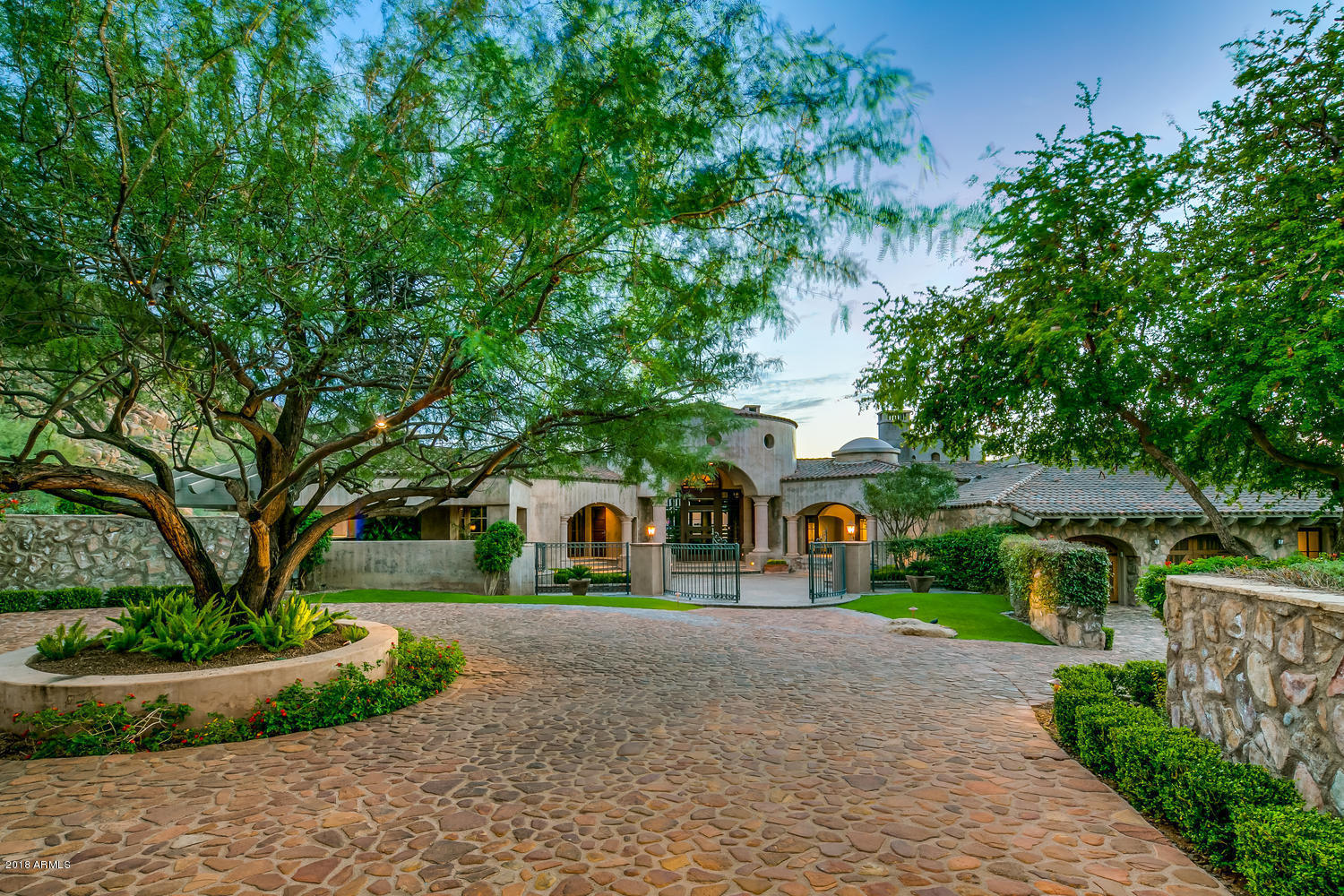 ESTANCIA - Residential