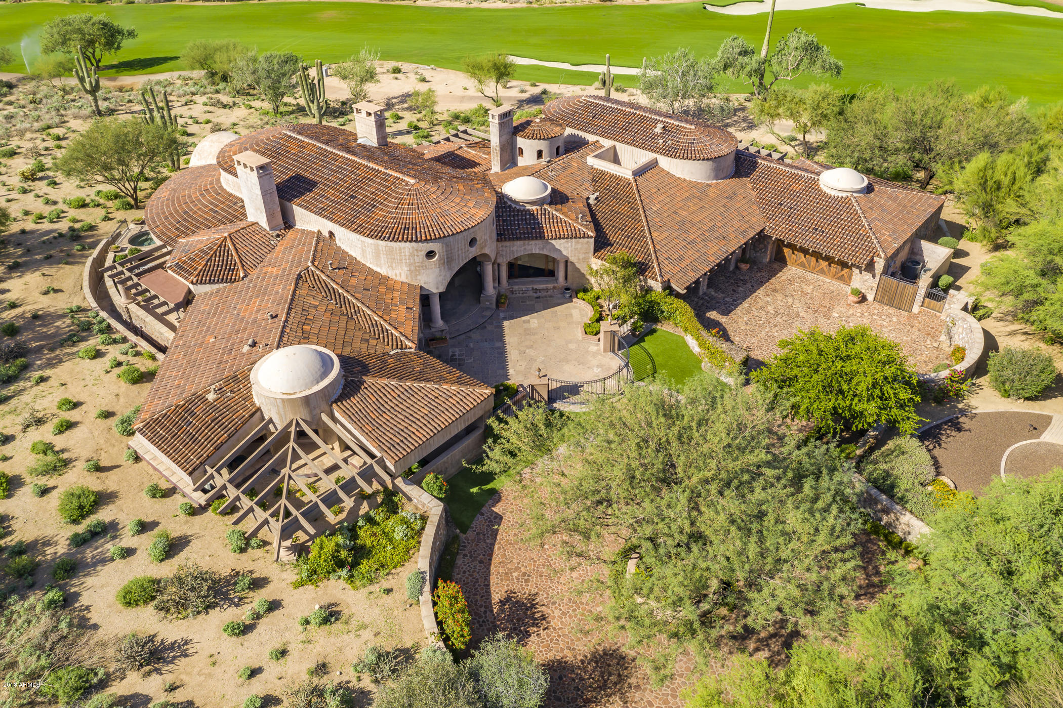 ESTANCIA - Residential