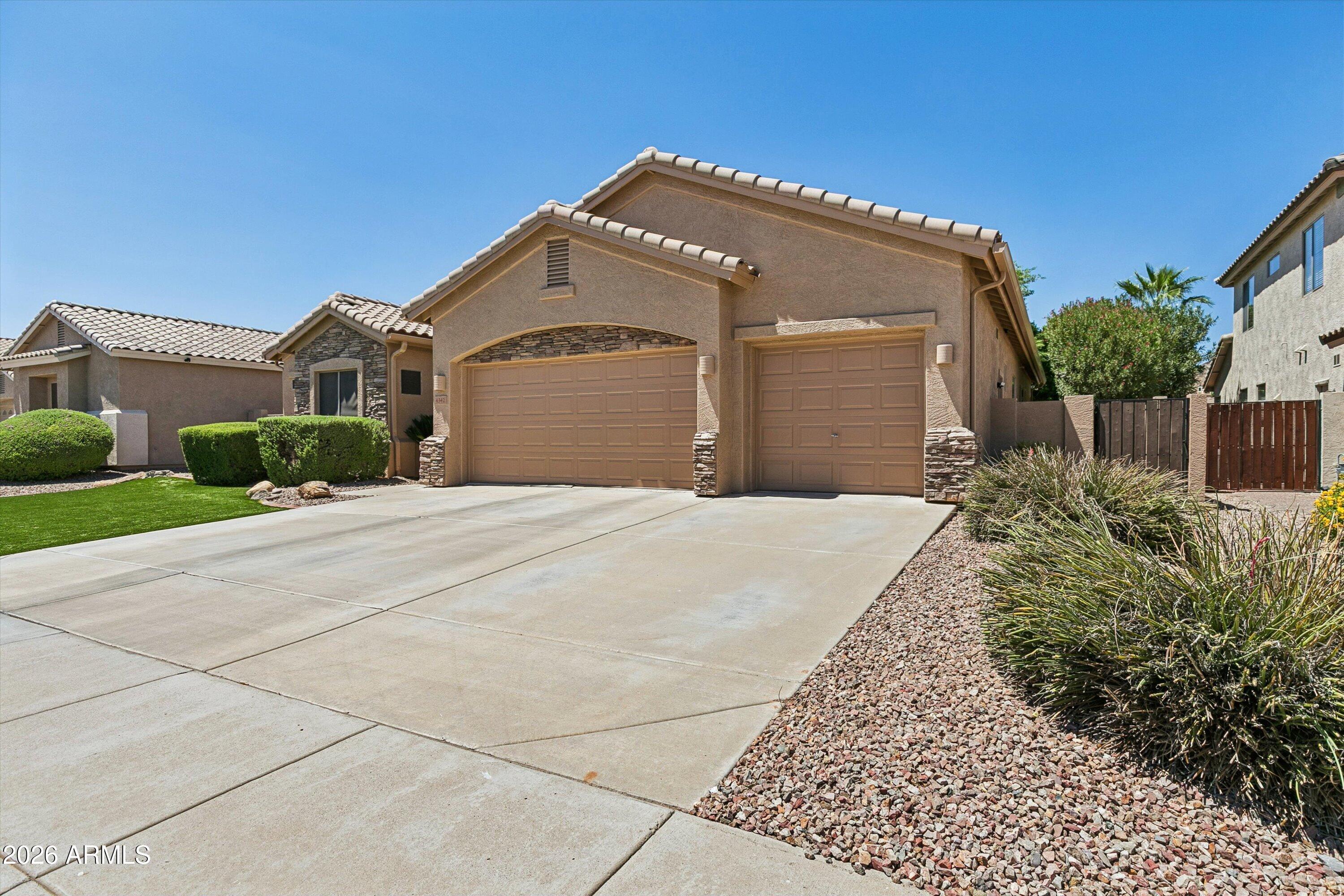 STETSON HILLS - Residential