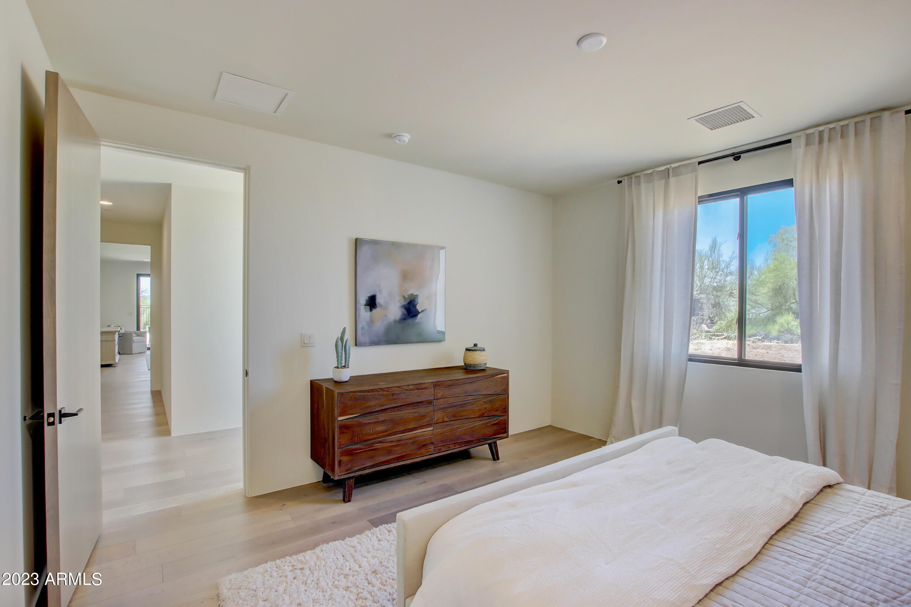 DESERT MOUNTAIN PHASE 1 UNIT 2 LOT 206-335 TR A - Residential