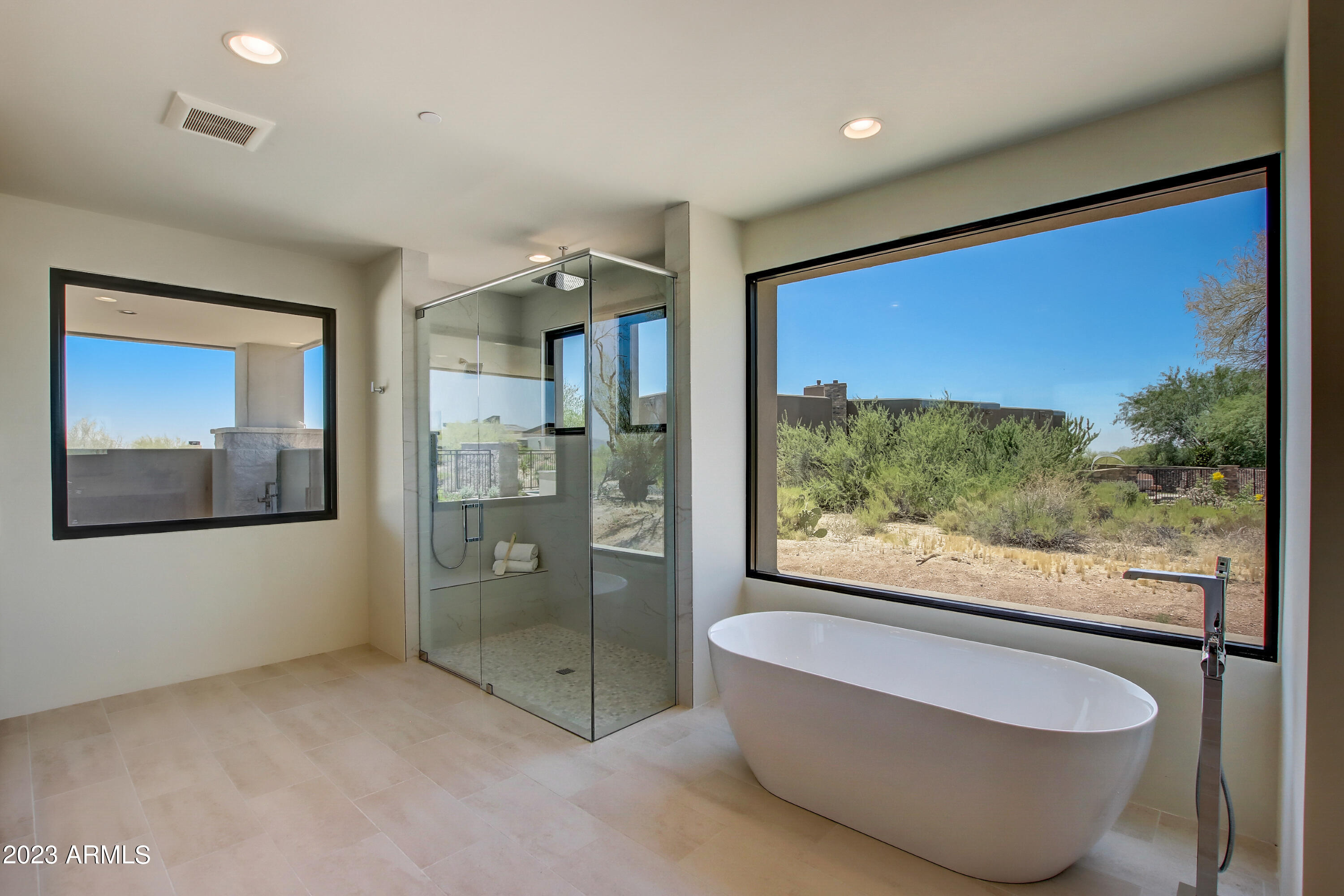 DESERT MOUNTAIN PHASE 1 UNIT 2 LOT 206-335 TR A - Residential