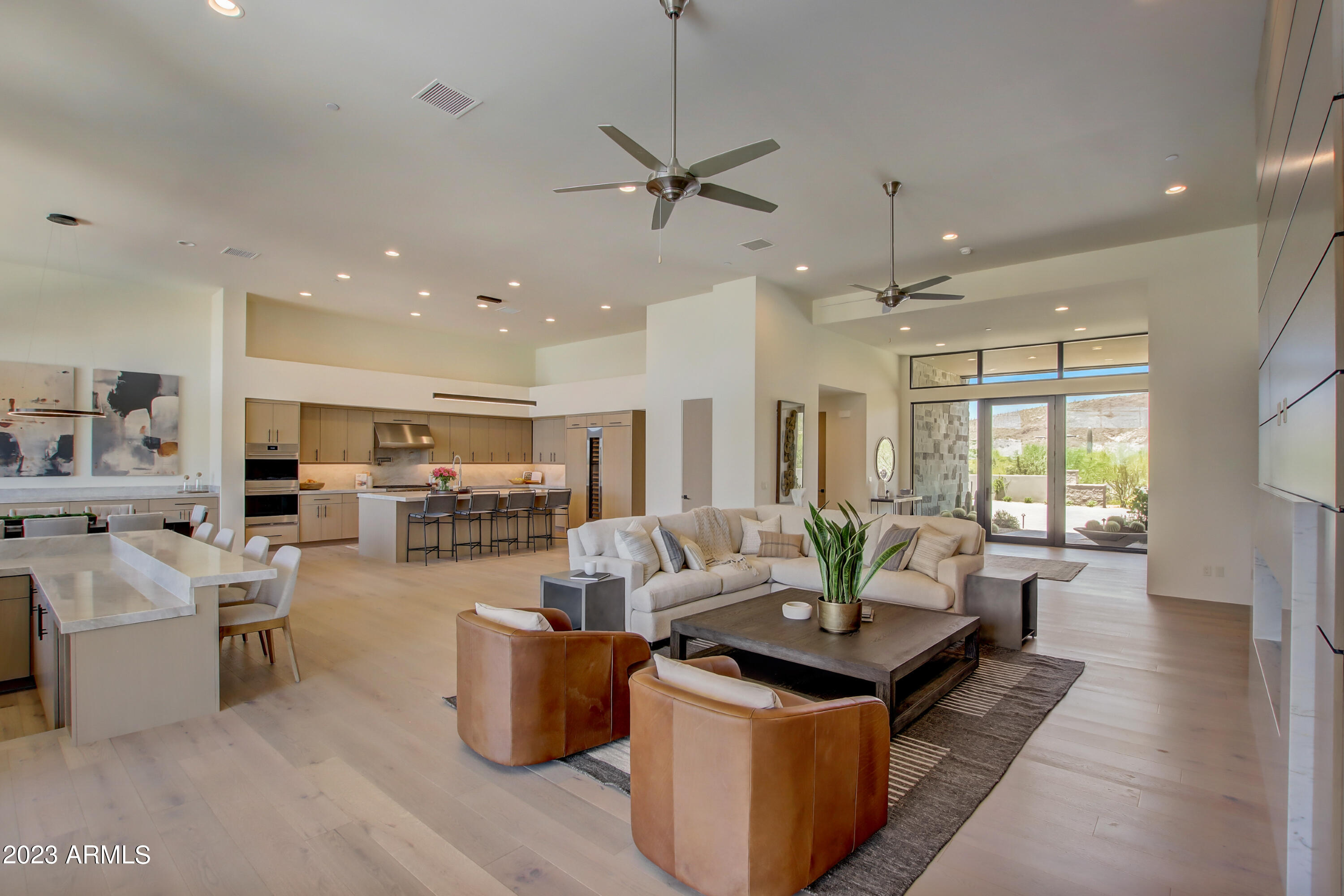 DESERT MOUNTAIN PHASE 1 UNIT 2 LOT 206-335 TR A - Residential