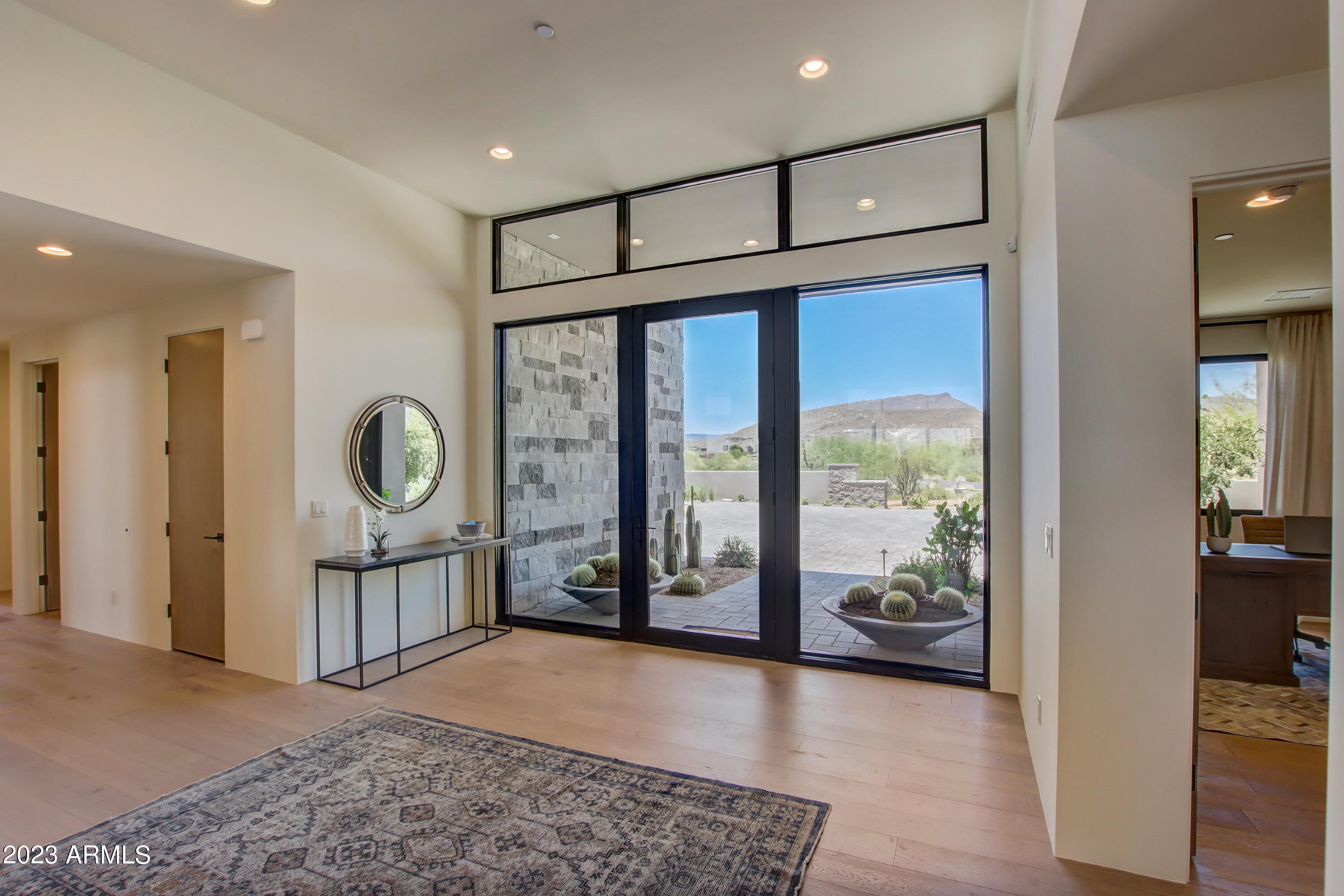 DESERT MOUNTAIN PHASE 1 UNIT 2 LOT 206-335 TR A - Residential
