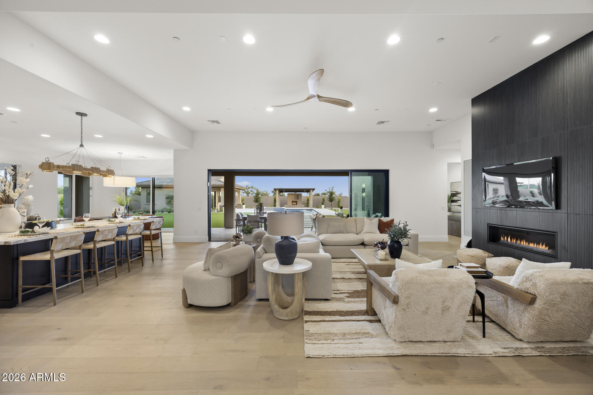 EMERALD HILLS - Residential